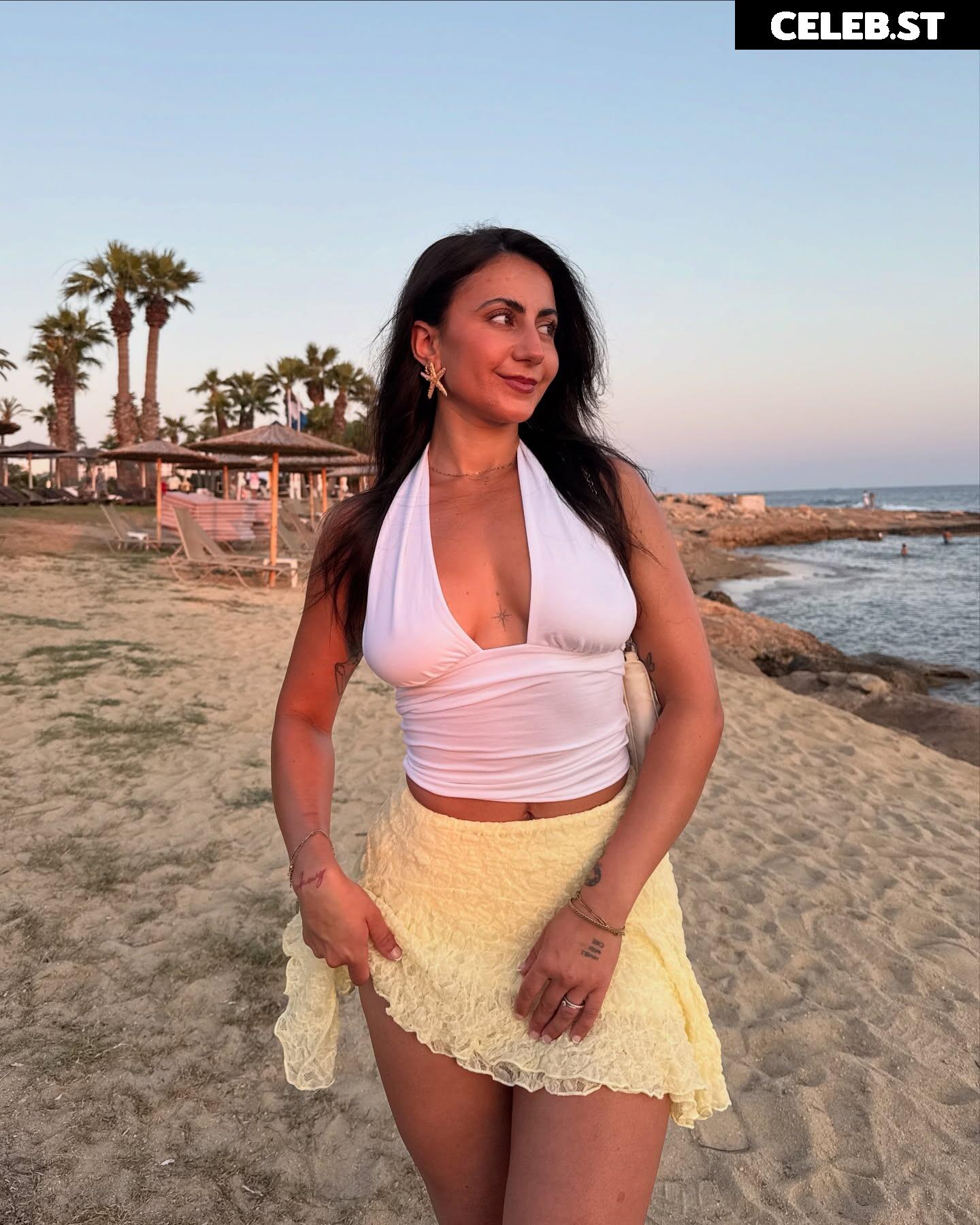 Leila Hannoun / abcdefghijkleila Image 11979022