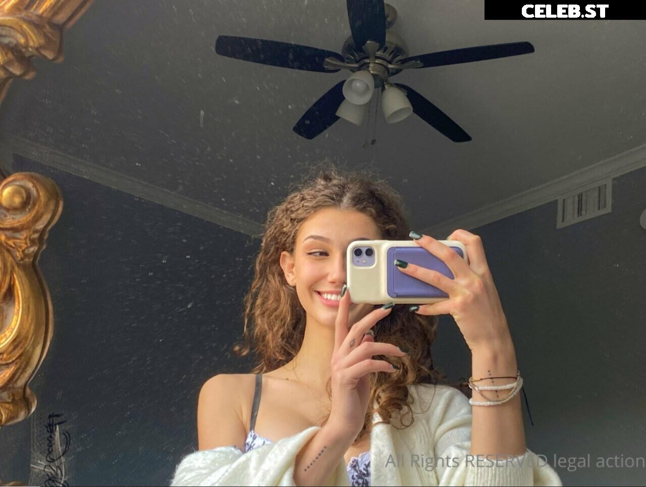 Sydney May / SydneyvMay / Sydney Vézina Image 11948889