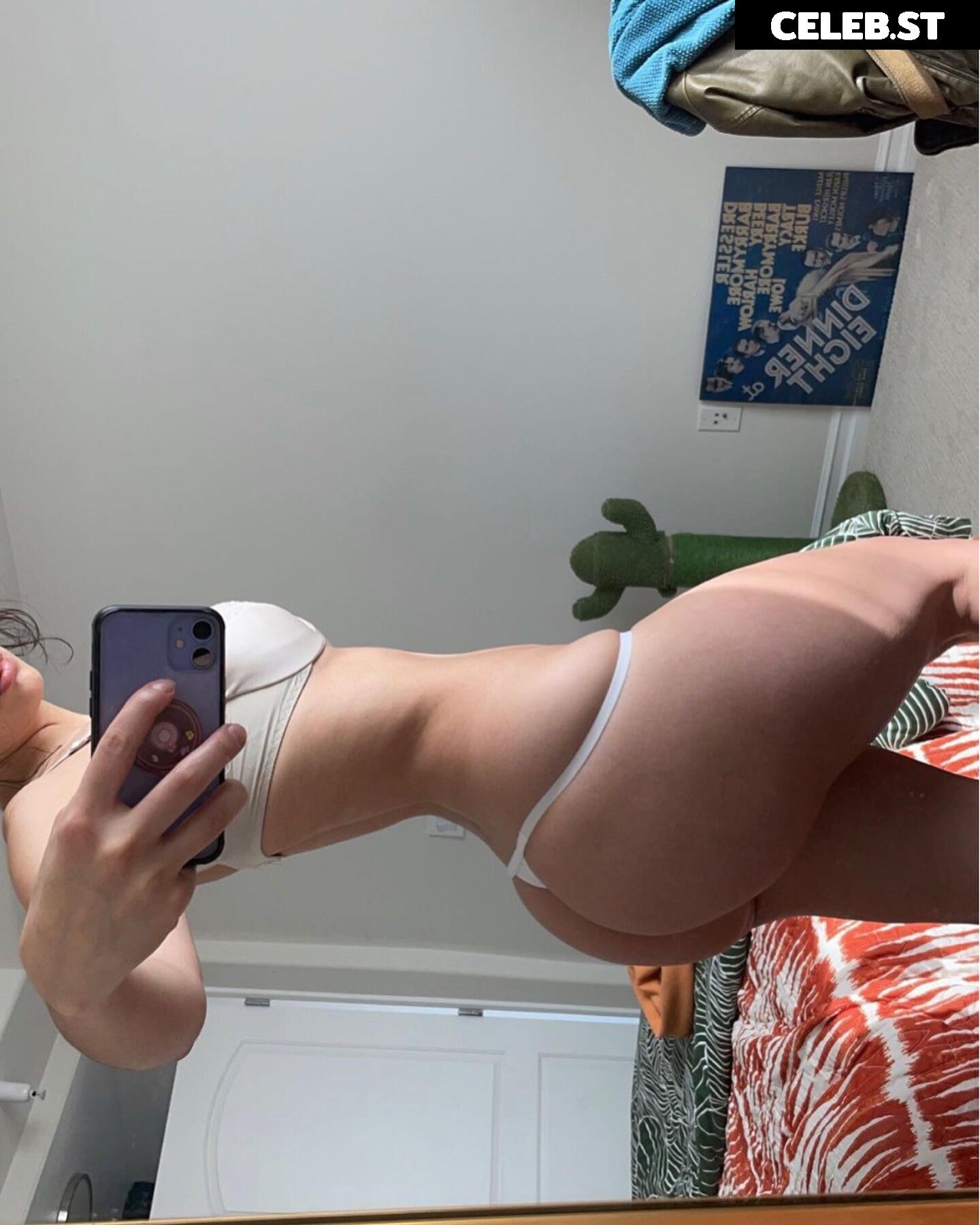 Heyitssarah/ 1tsa111ove Image 11948500