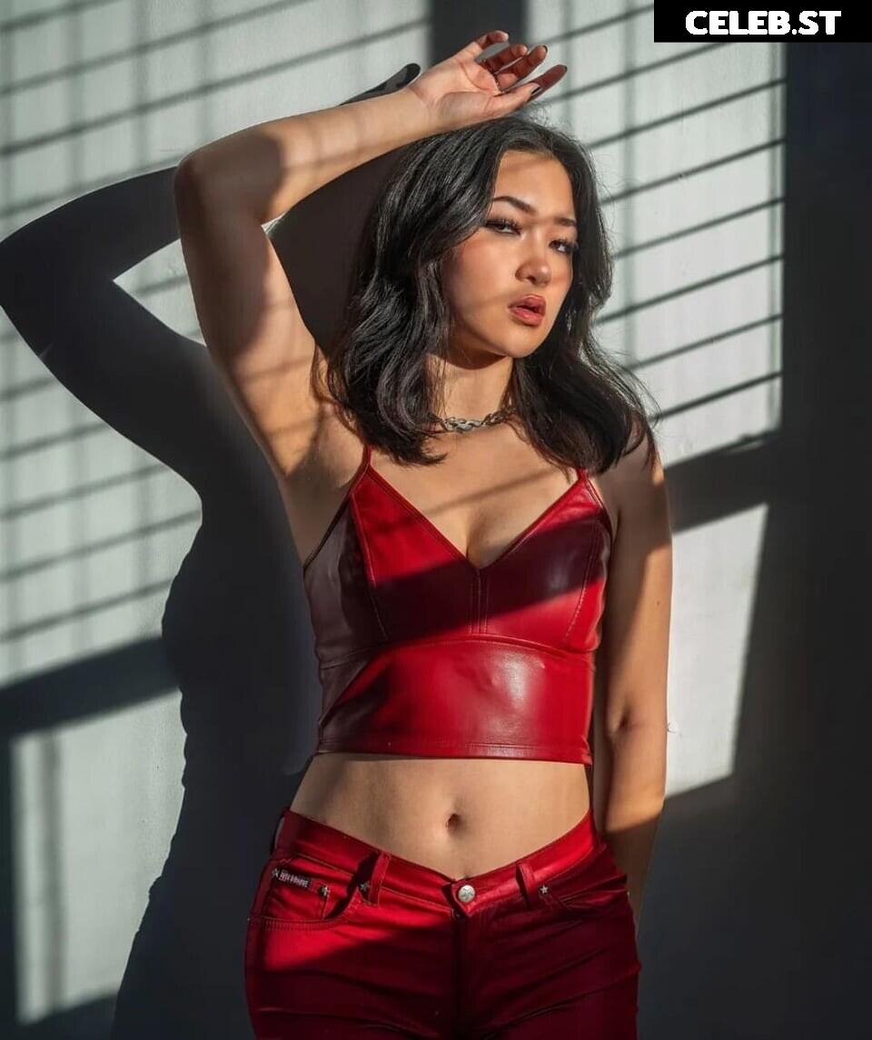 Natalie Tran / itsnatalietran Image 11945608