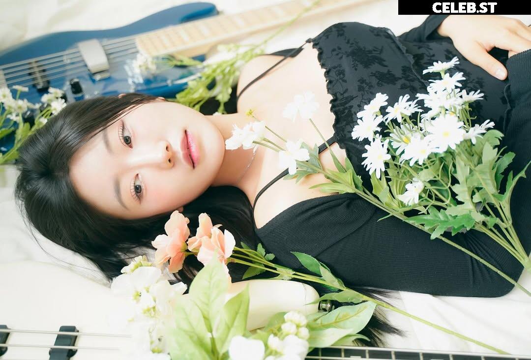 Choidaeri_ / grooveiffel Image 11945311