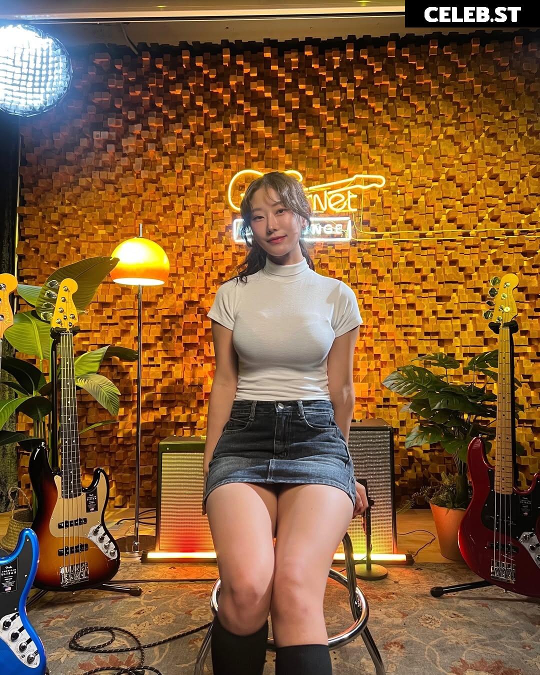 Choidaeri_ / grooveiffel Image 11945318