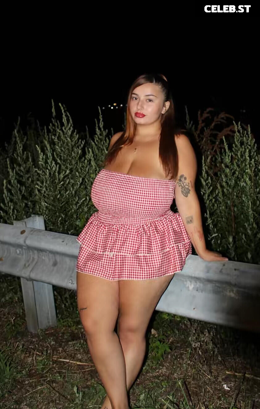 Everythingwithgina | ginaaaav_ | ginughh Image 11944955