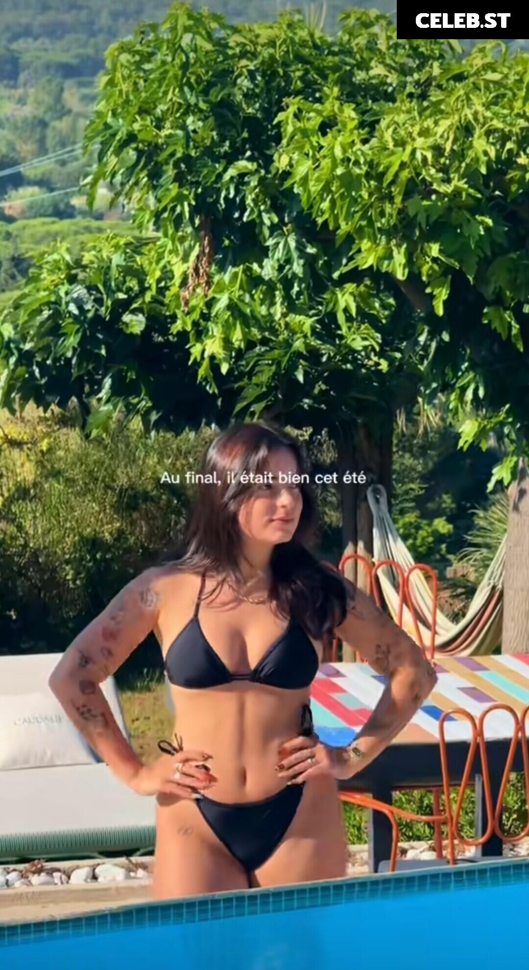 Julie ferrat Image 11944385