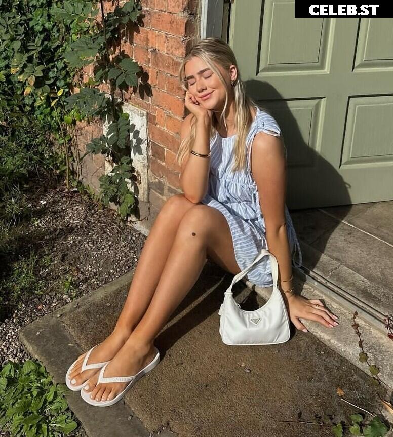 SophaDopha Image 11947618