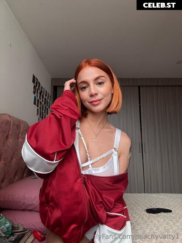 Valentina Mosquera / peachyvalty / orange_peach Image 11947094