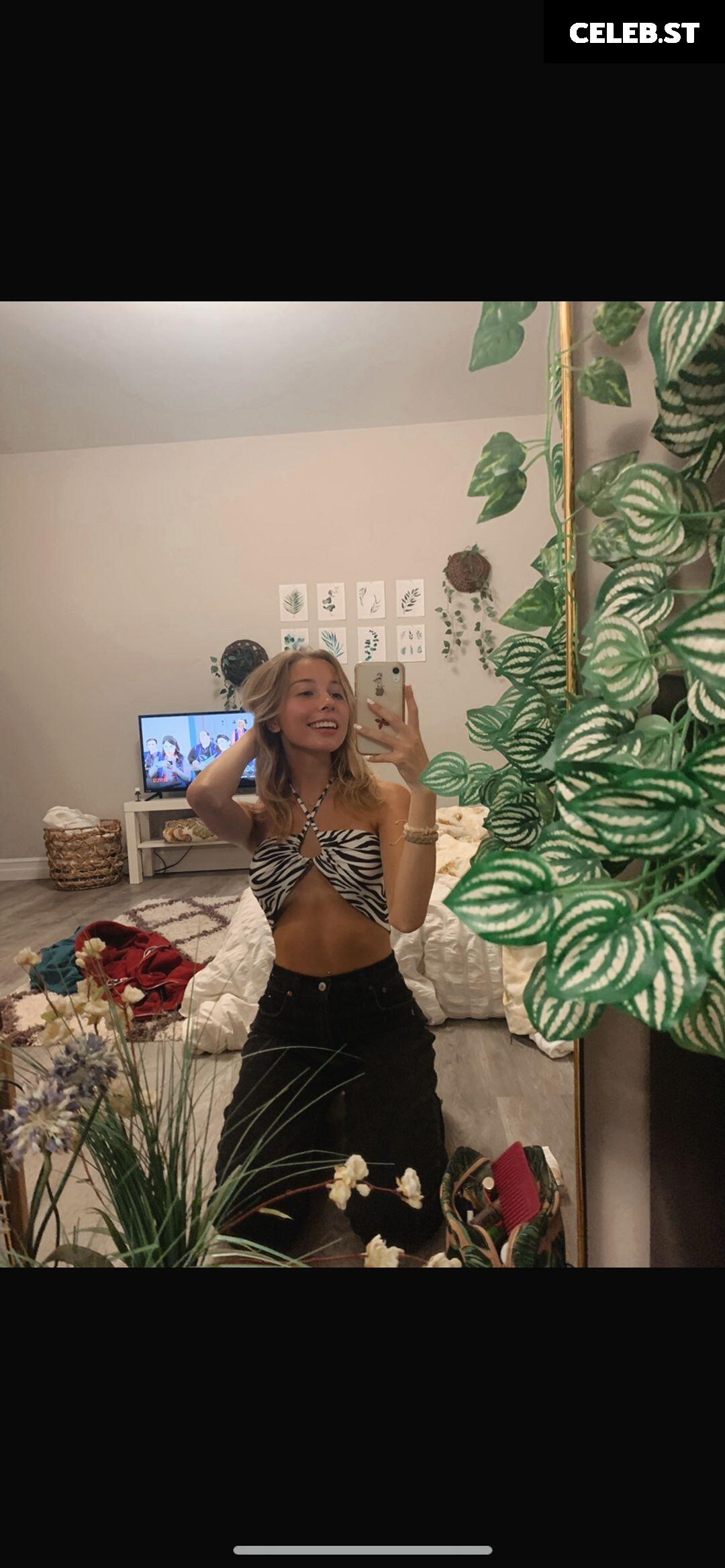 Samantha Schwartz - samanthaschwarttz Image 11946607