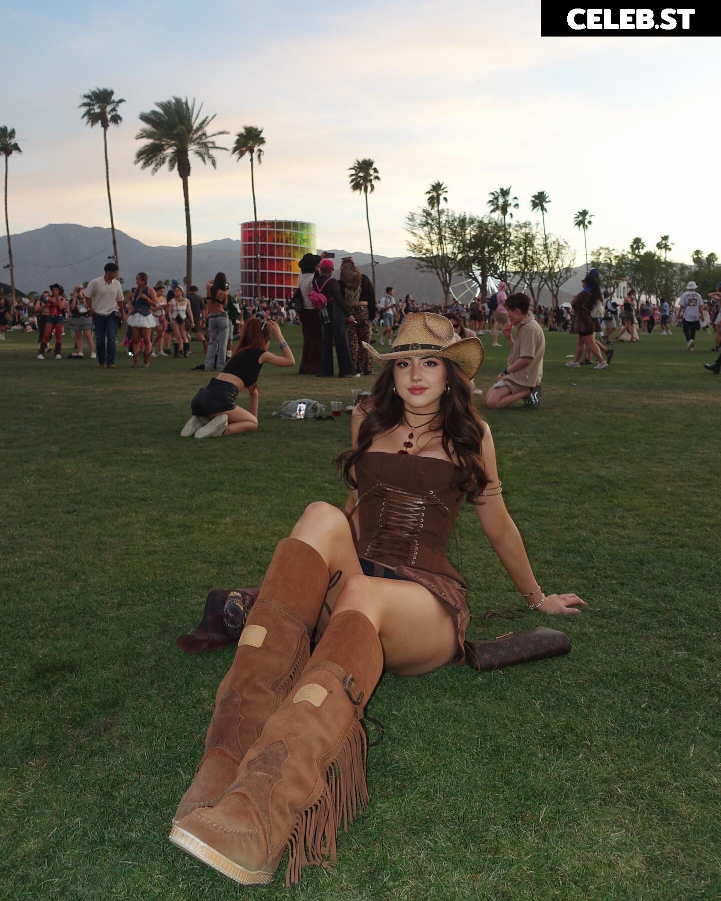 Sophie Silva │ notsophiesilva │ _sophiesilva_ Image 11946207