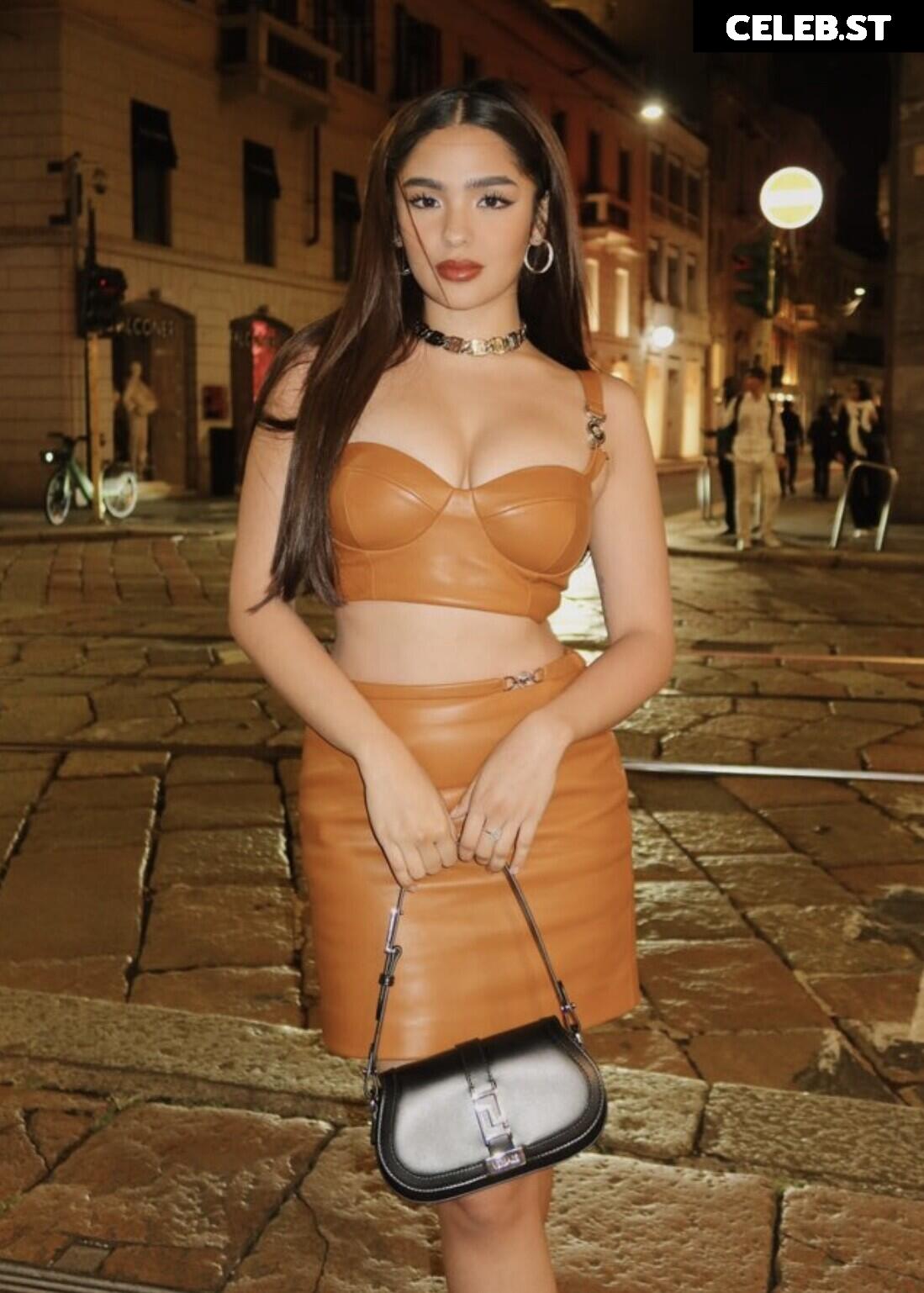 Andrea Brillantes / Blythe Image 11941322