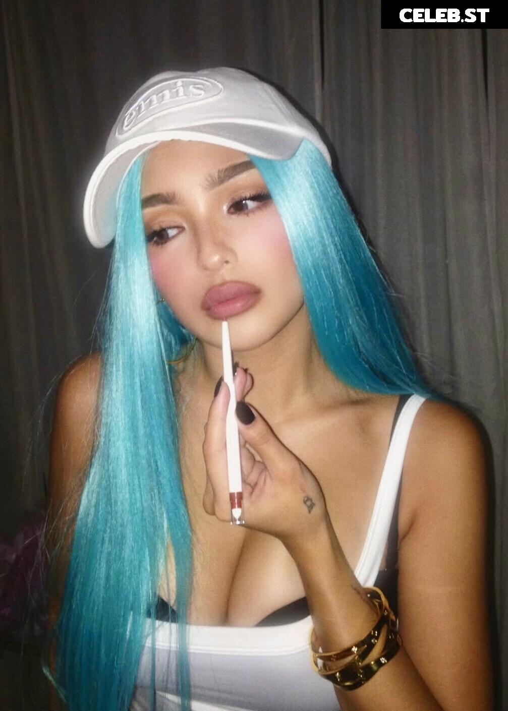 Andrea Brillantes / Blythe Image 11941331