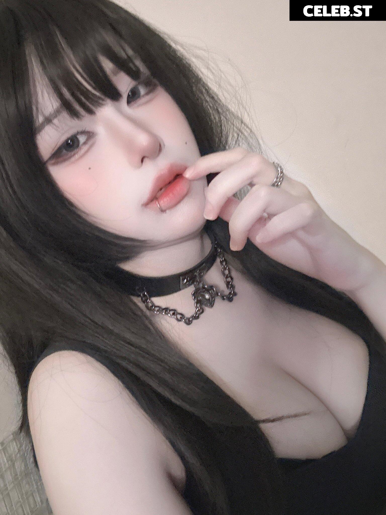 SSinsin | ssinn.sin | 신신 | ssinnxxx | im_ssinsin | ssinn.dy_ Image 11941231