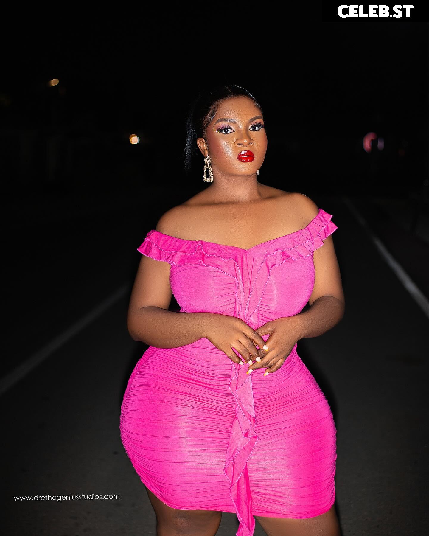 Yvonne Delali | yvonnedelali_model from perfectwrapgh Image 11940264