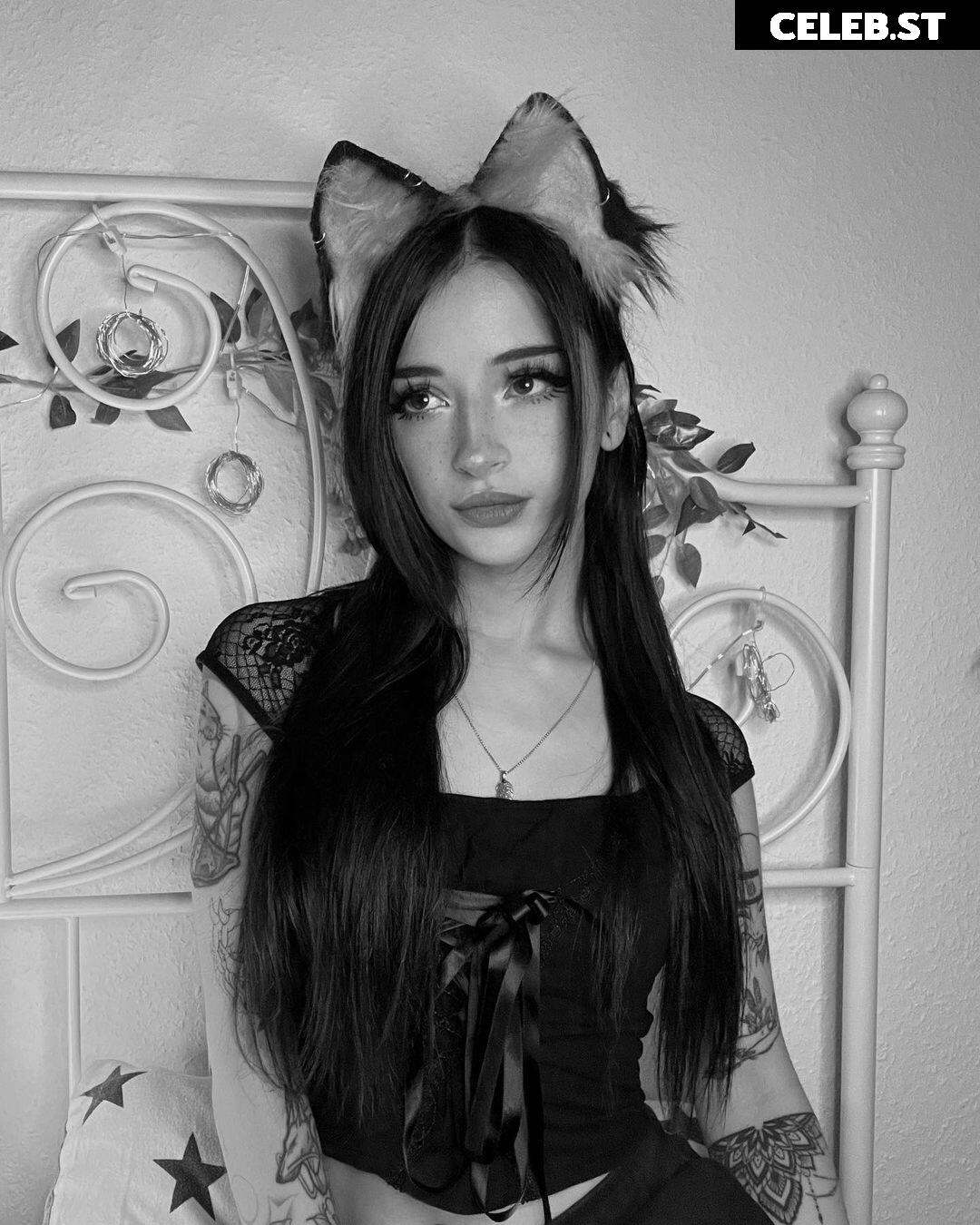 Cata Leyah / cata.leyah / cataleyah_ / leyahcata Image 11942168