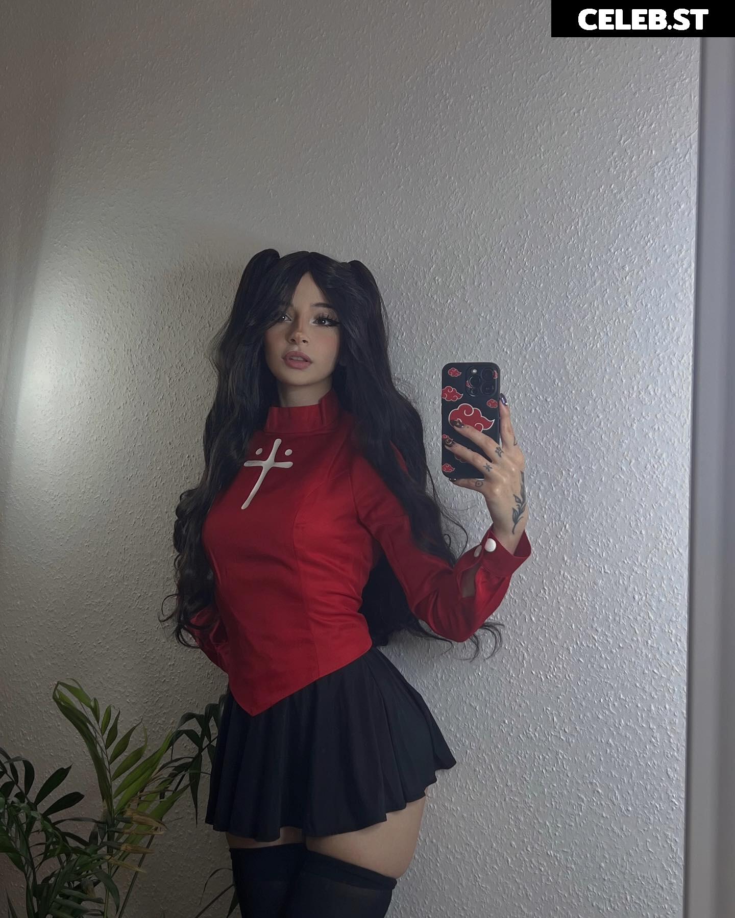 Cata Leyah / cata.leyah / cataleyah_ / leyahcata Image 11942393