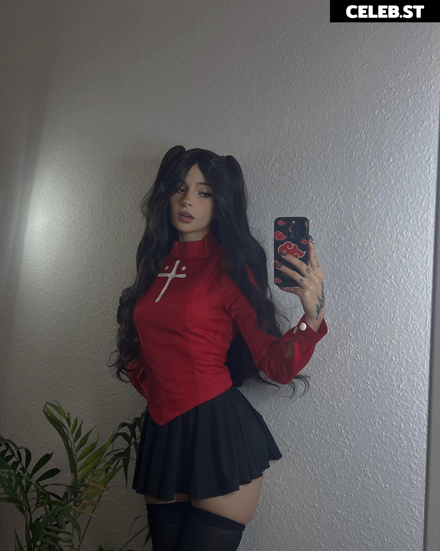 Cata Leyah / cata.leyah / cataleyah_ / leyahcata Image 11942397