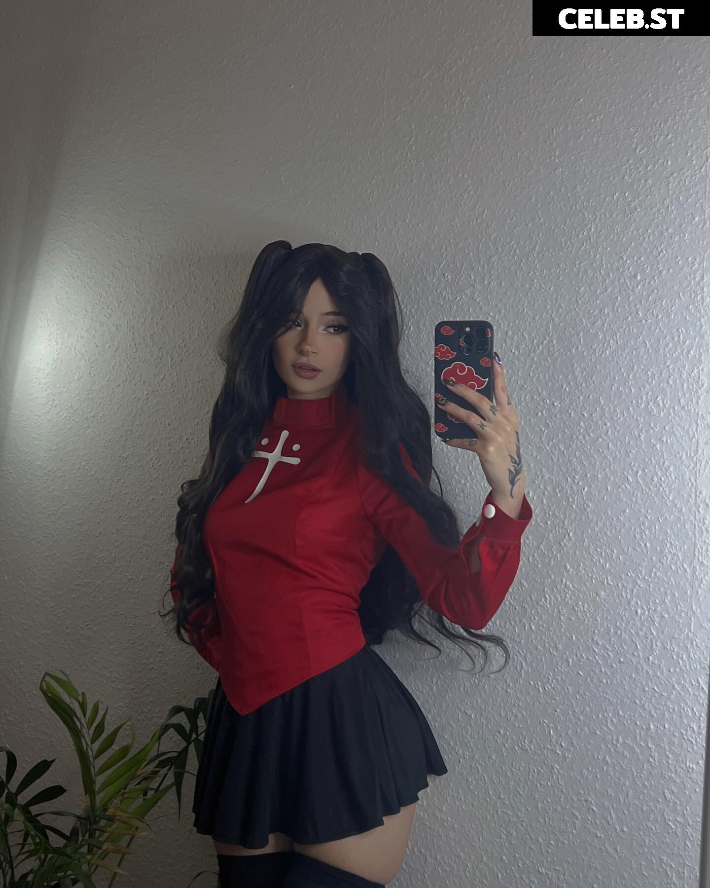 Cata Leyah / cata.leyah / cataleyah_ / leyahcata Image 11942394