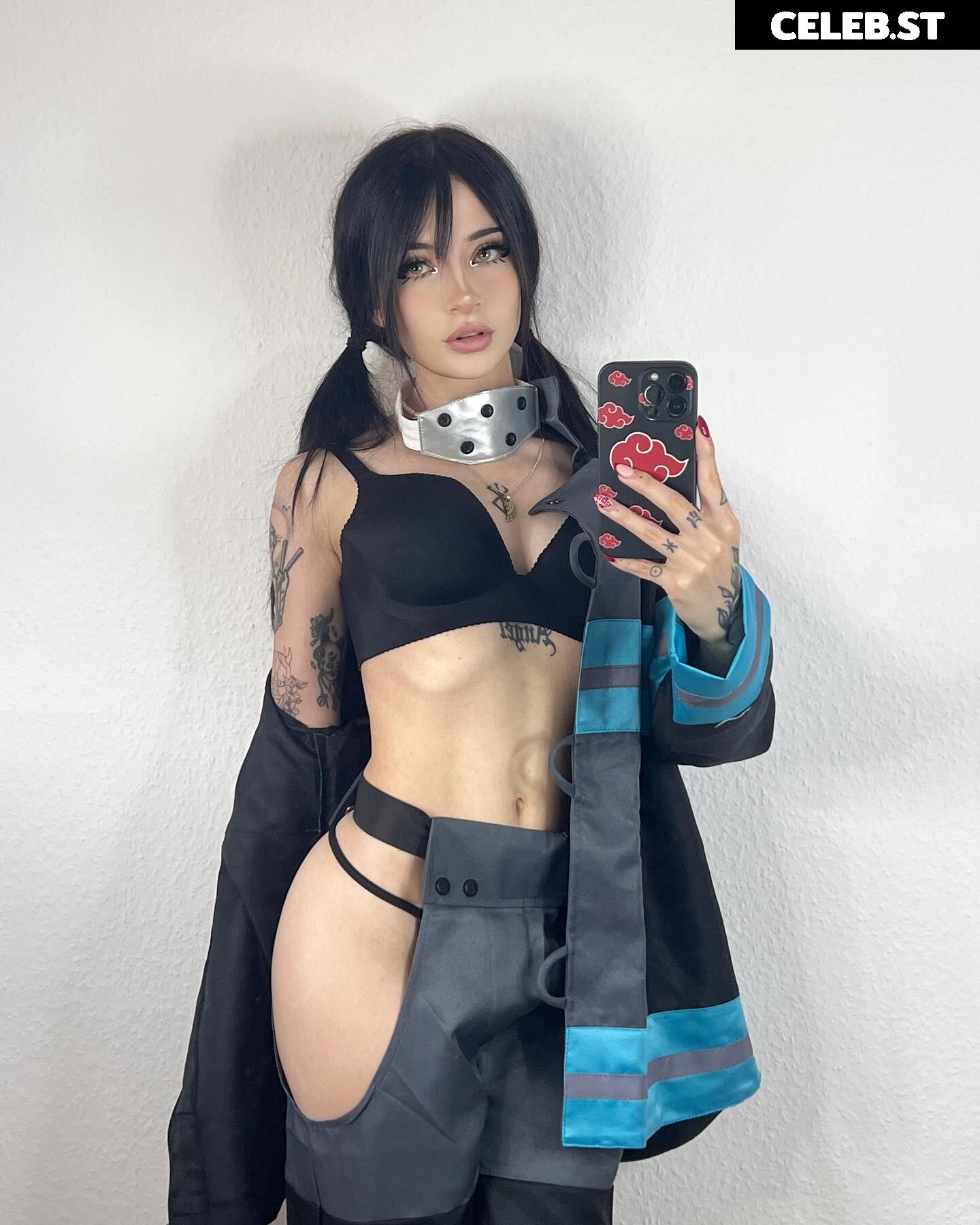 Cata Leyah / cata.leyah / cataleyah_ / leyahcata Image 11942338