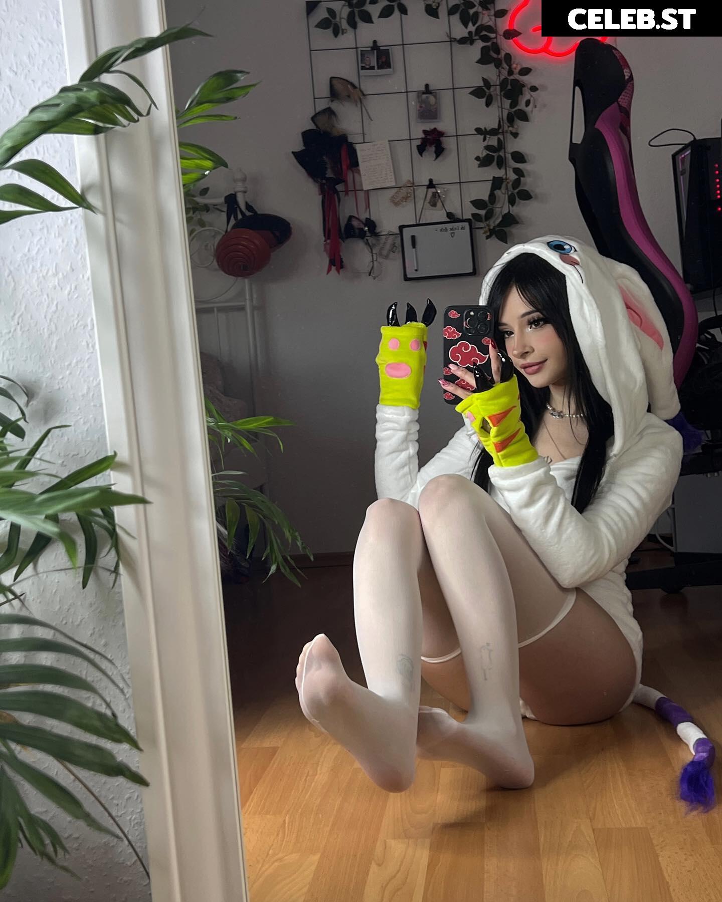 Cata Leyah / cata.leyah / cataleyah_ / leyahcata Image 11942355