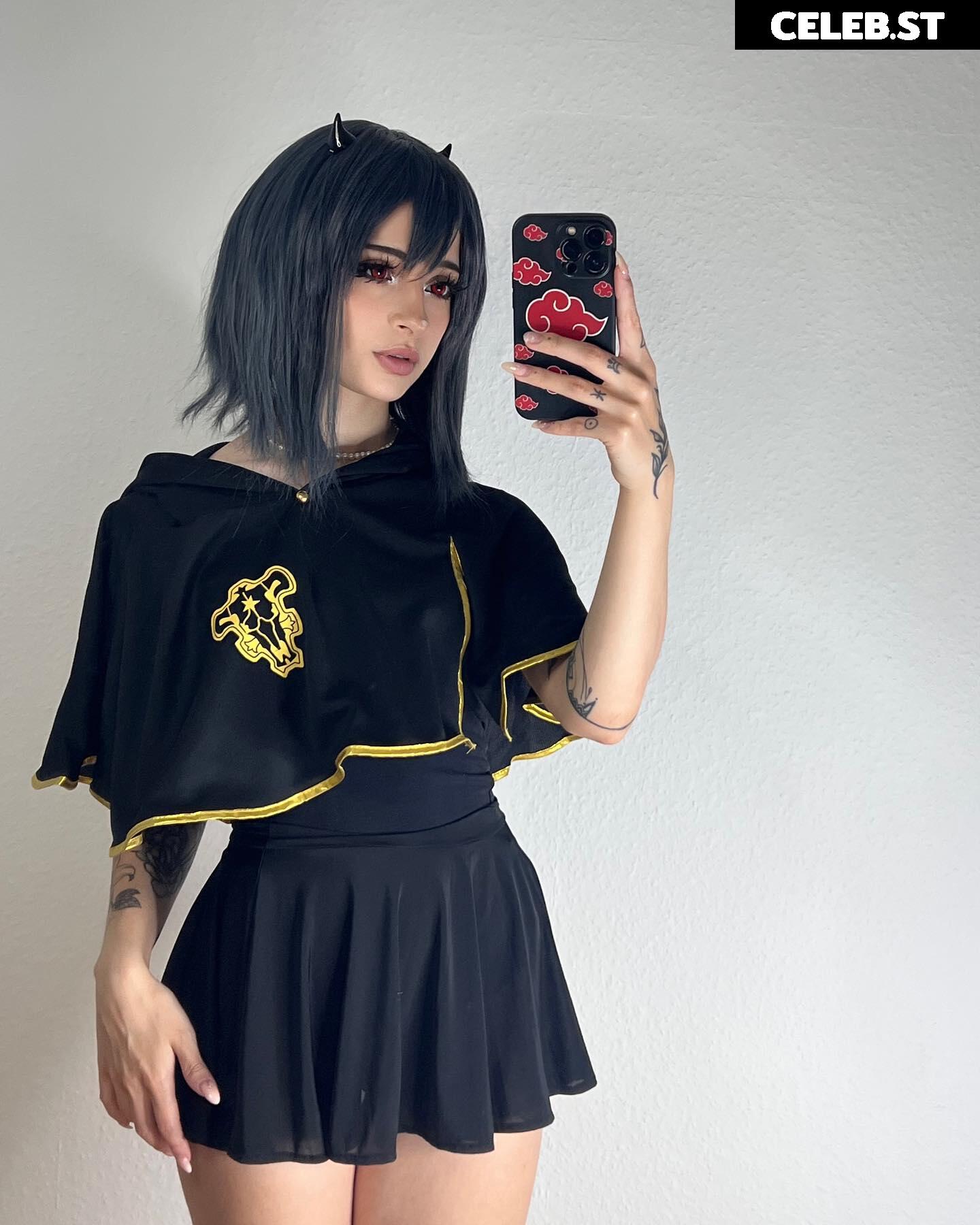 Cata Leyah / cata.leyah / cataleyah_ / leyahcata Image 11942341