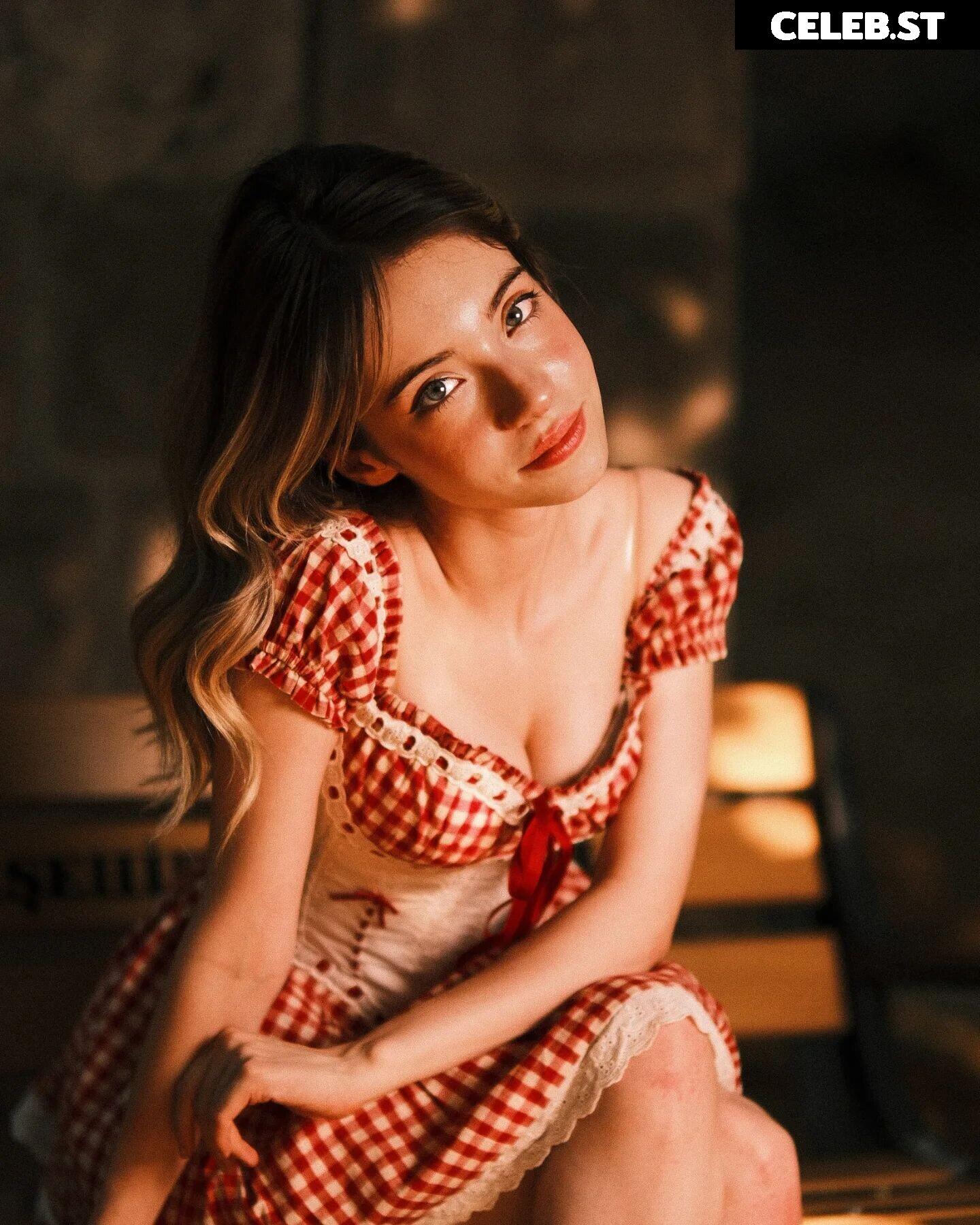 cey_lazuli Image 11949390