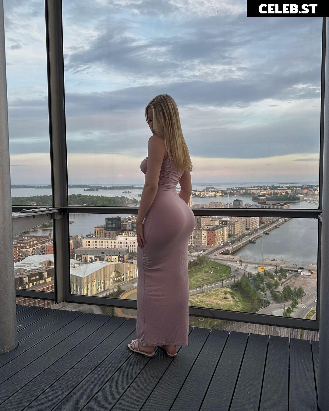 1rtonamu | Sara Manner Image 11949210