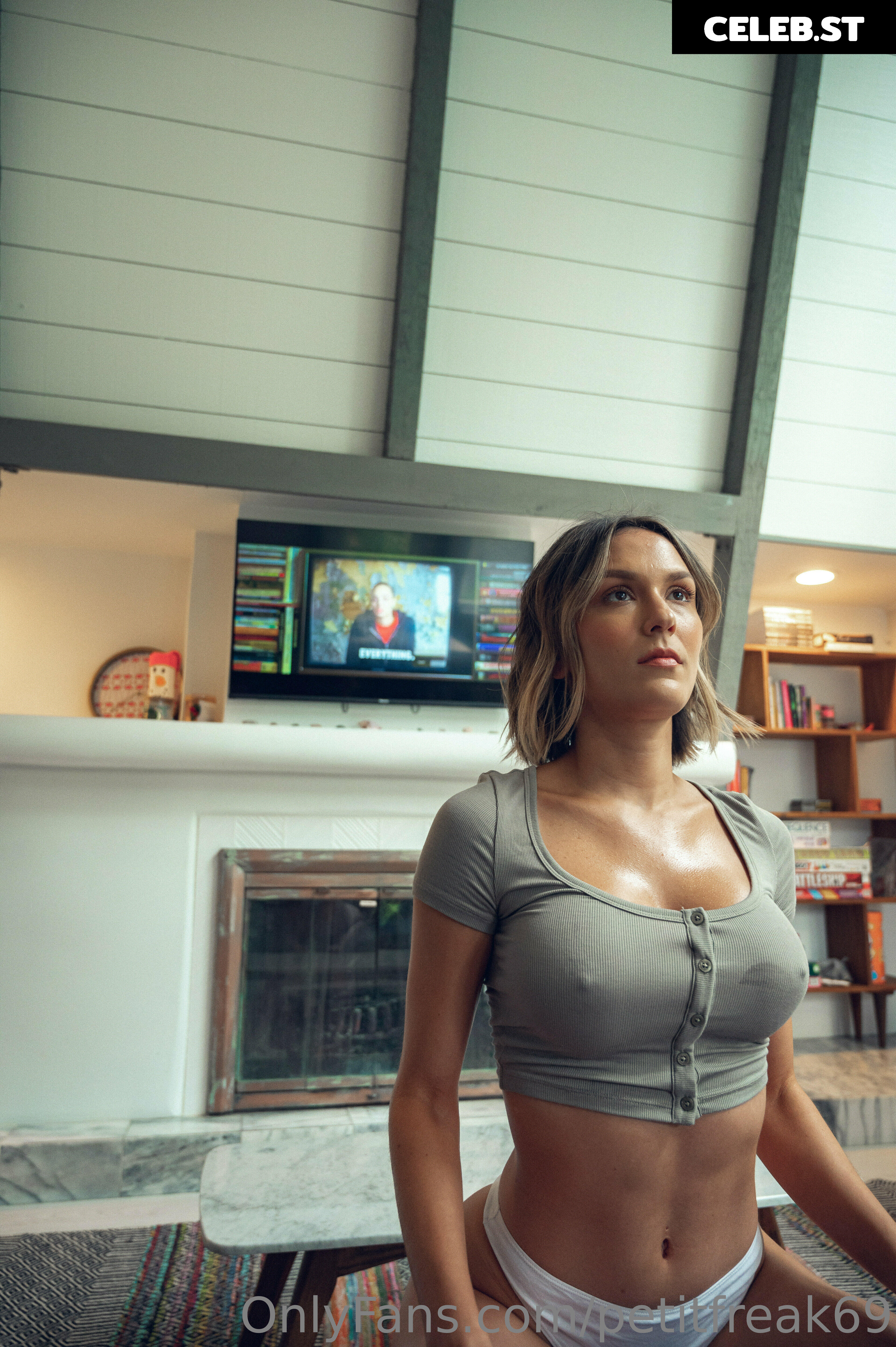 Petitfreak69b Image 11915724