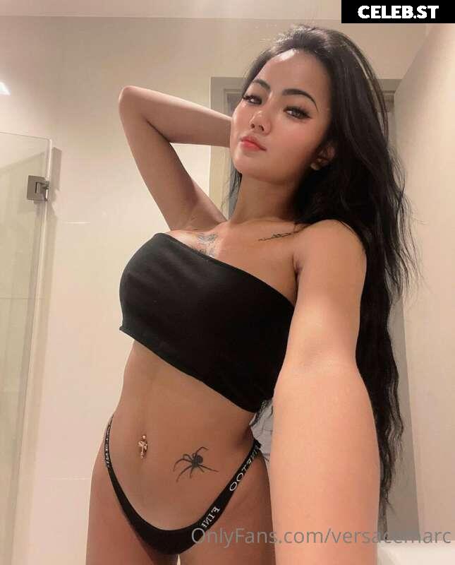 Praew Phatcharin / ppraew_pp22 / phatcharin22 / praewasian Image 11915323