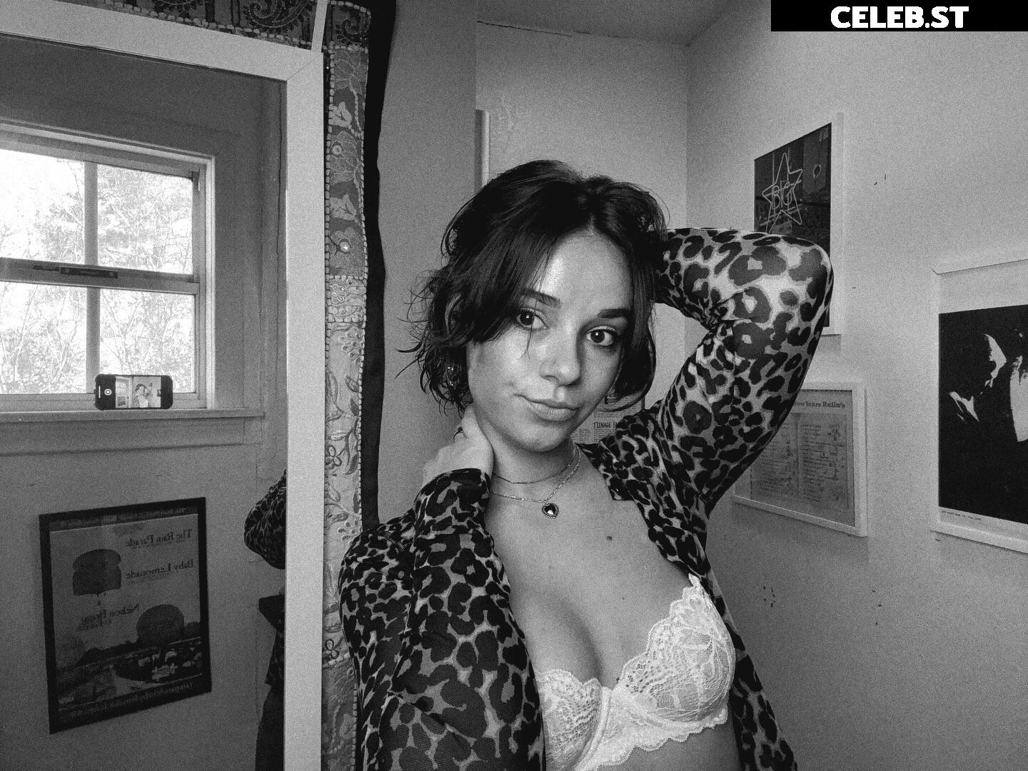 Leyla Ingalls @leylaingallz Image 11914575