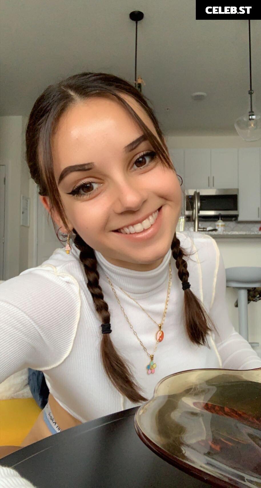 Leyla Ingalls @leylaingallz Image 11914492