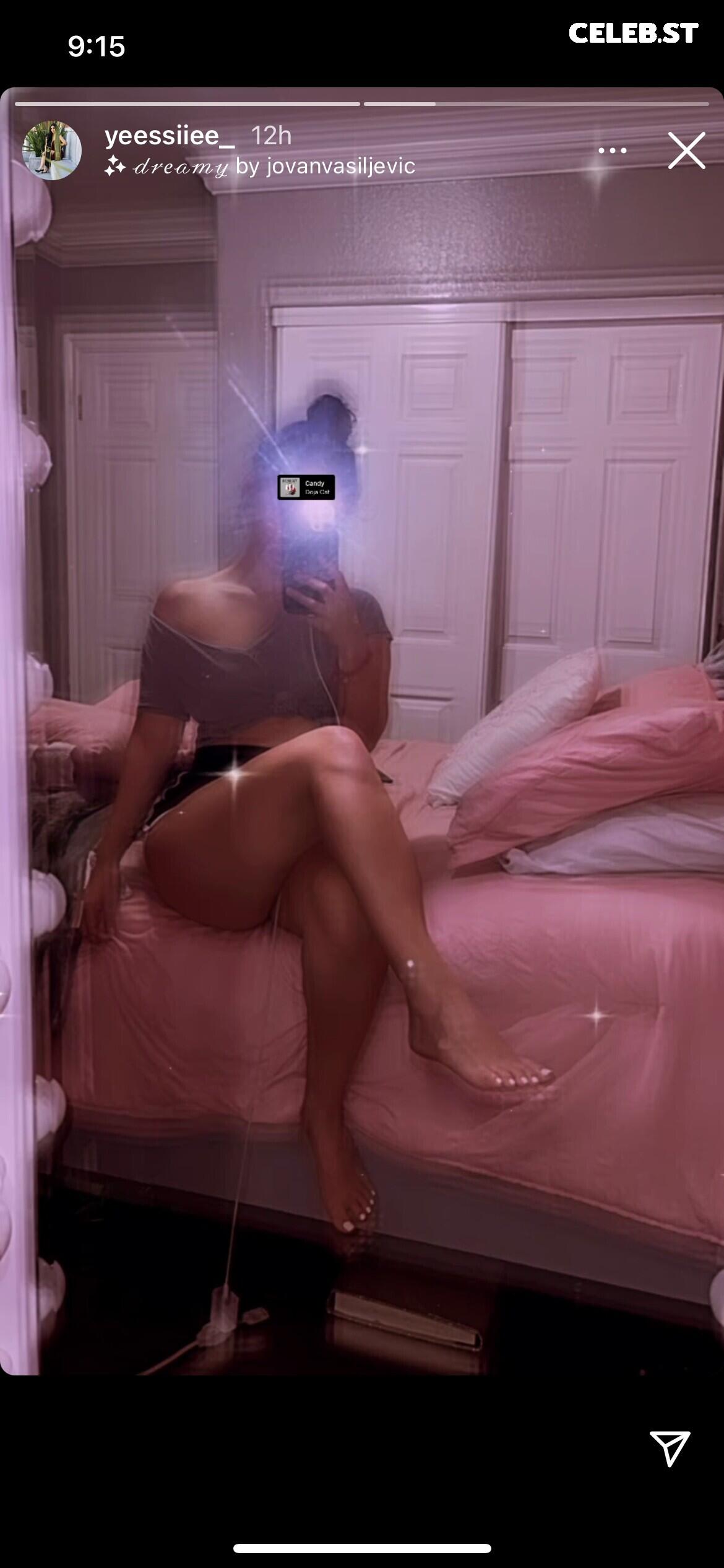 yeessiiee_ Image 11917999