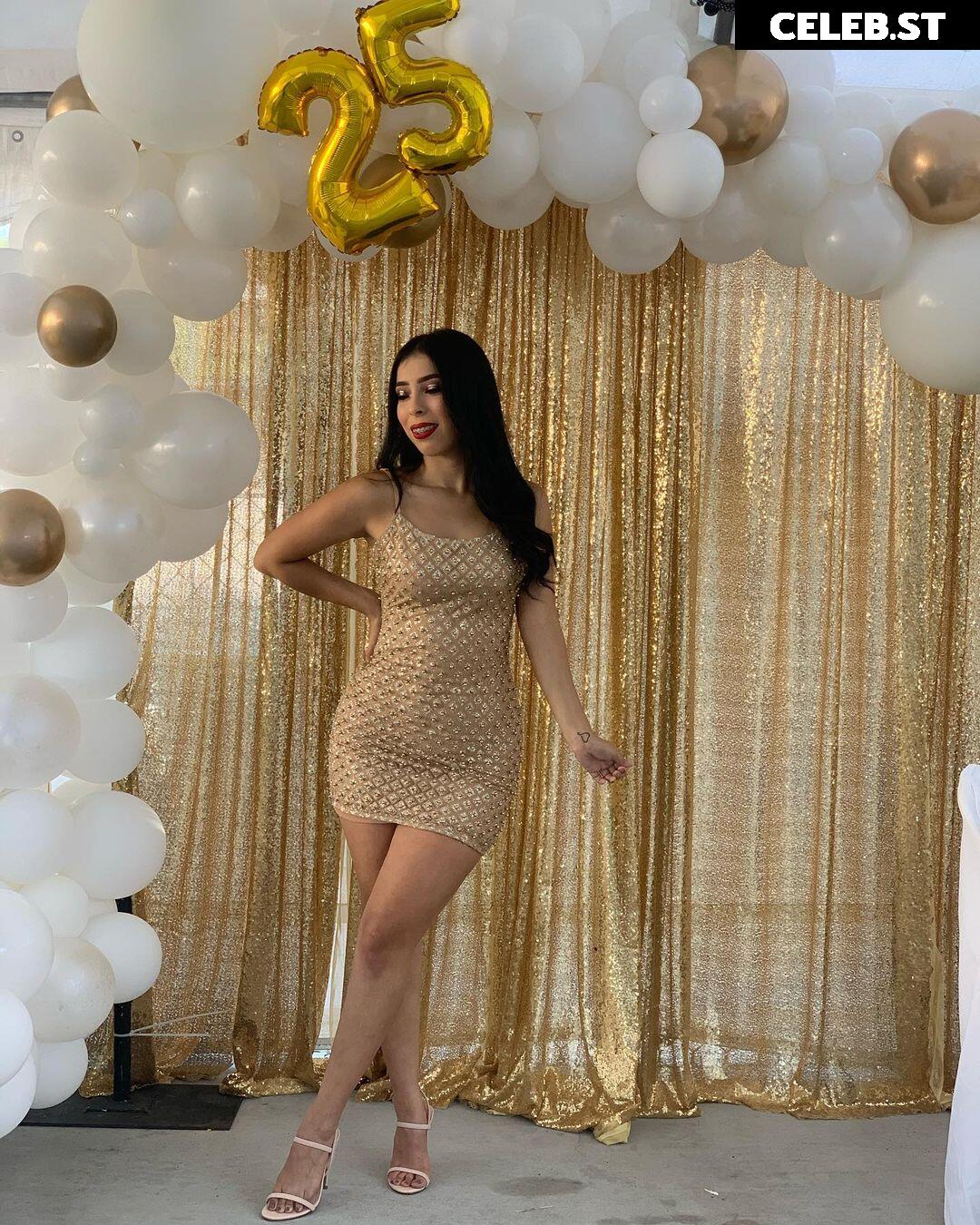 yeessiiee_ Image 11917978