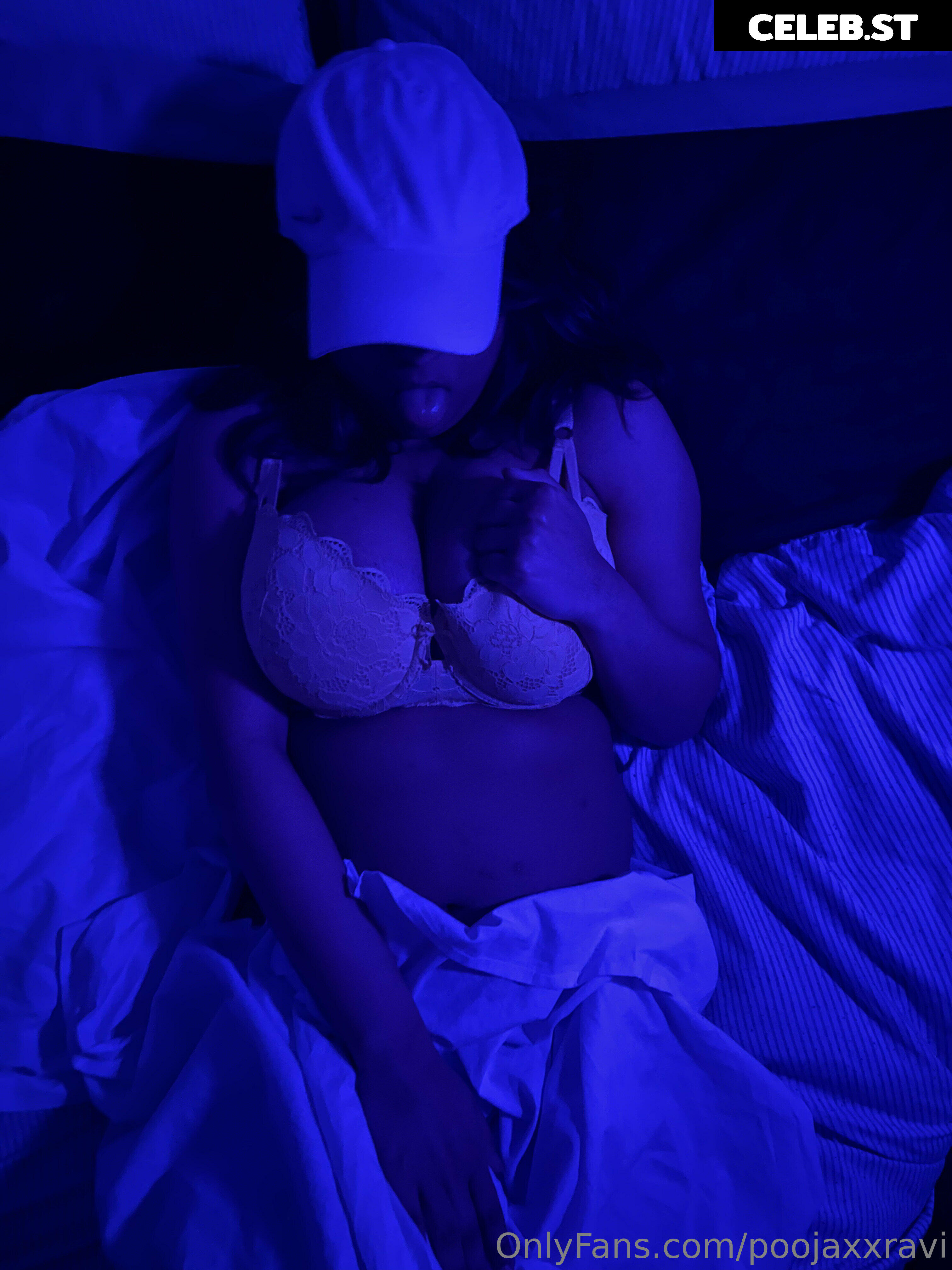 Poojaxxravi | Hotchocolate981 Image 11917152