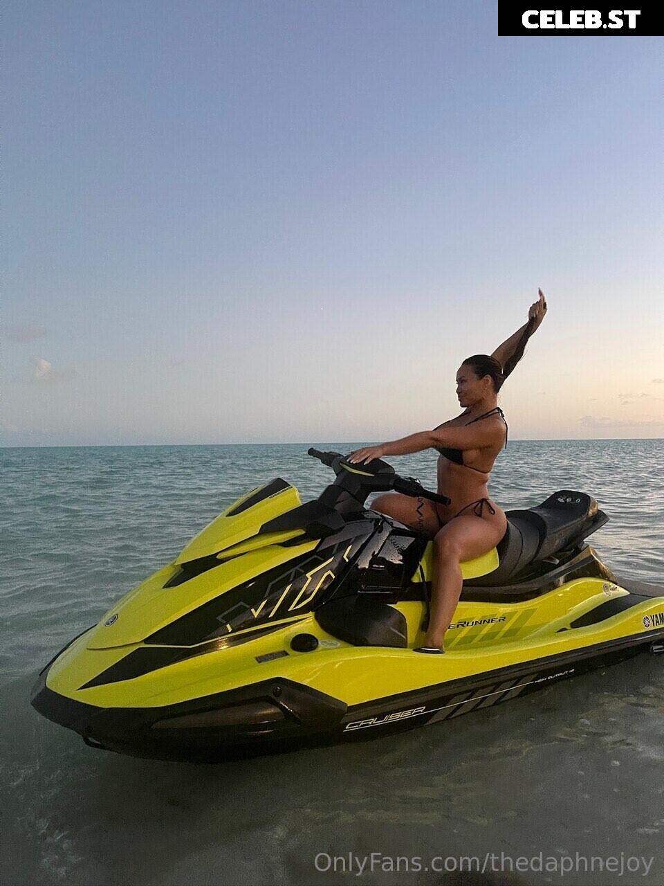 DaphneJoy Image 11911778