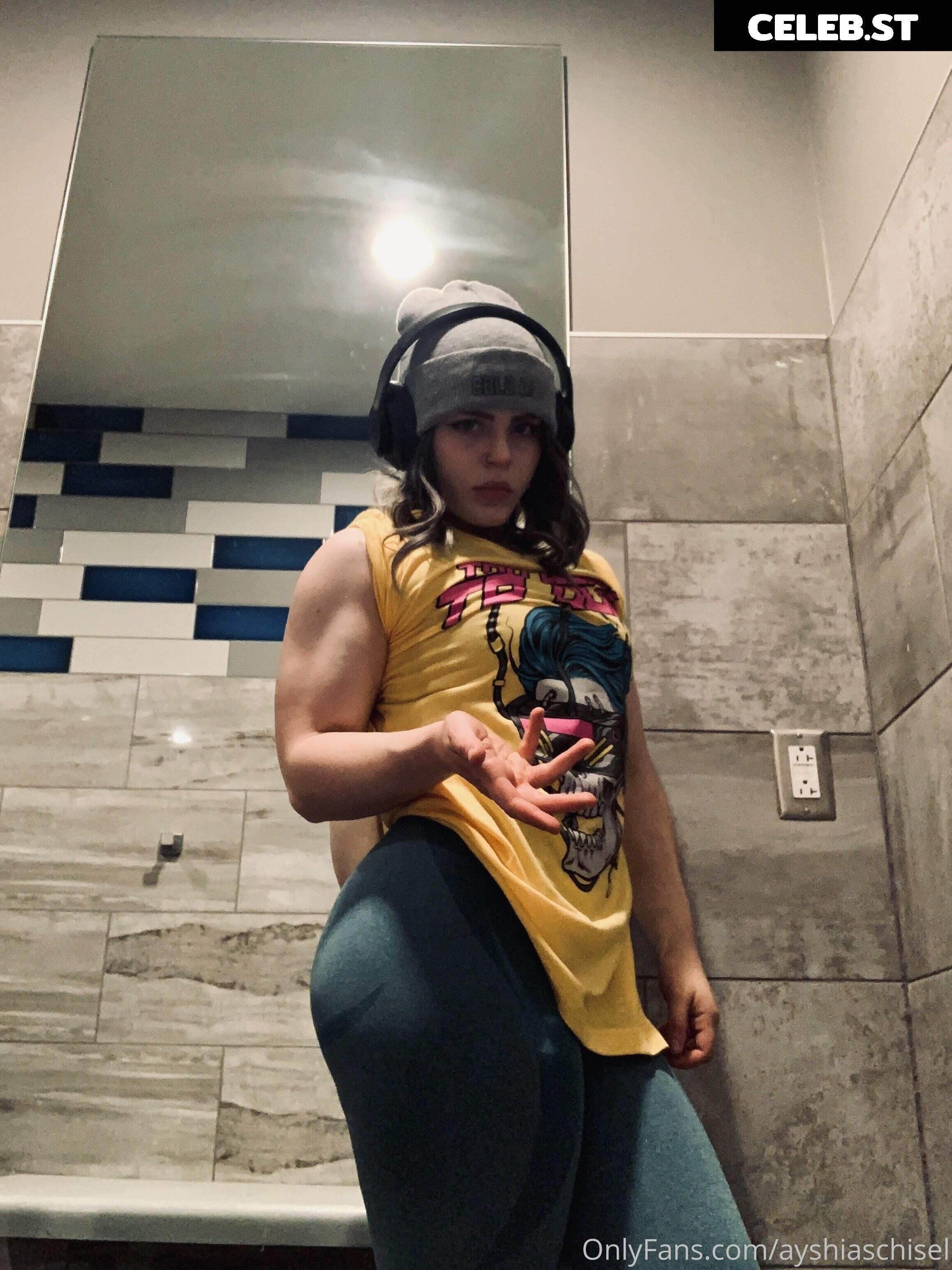 Ayshia Schisel/Elorahdaexplorah Image 11910365