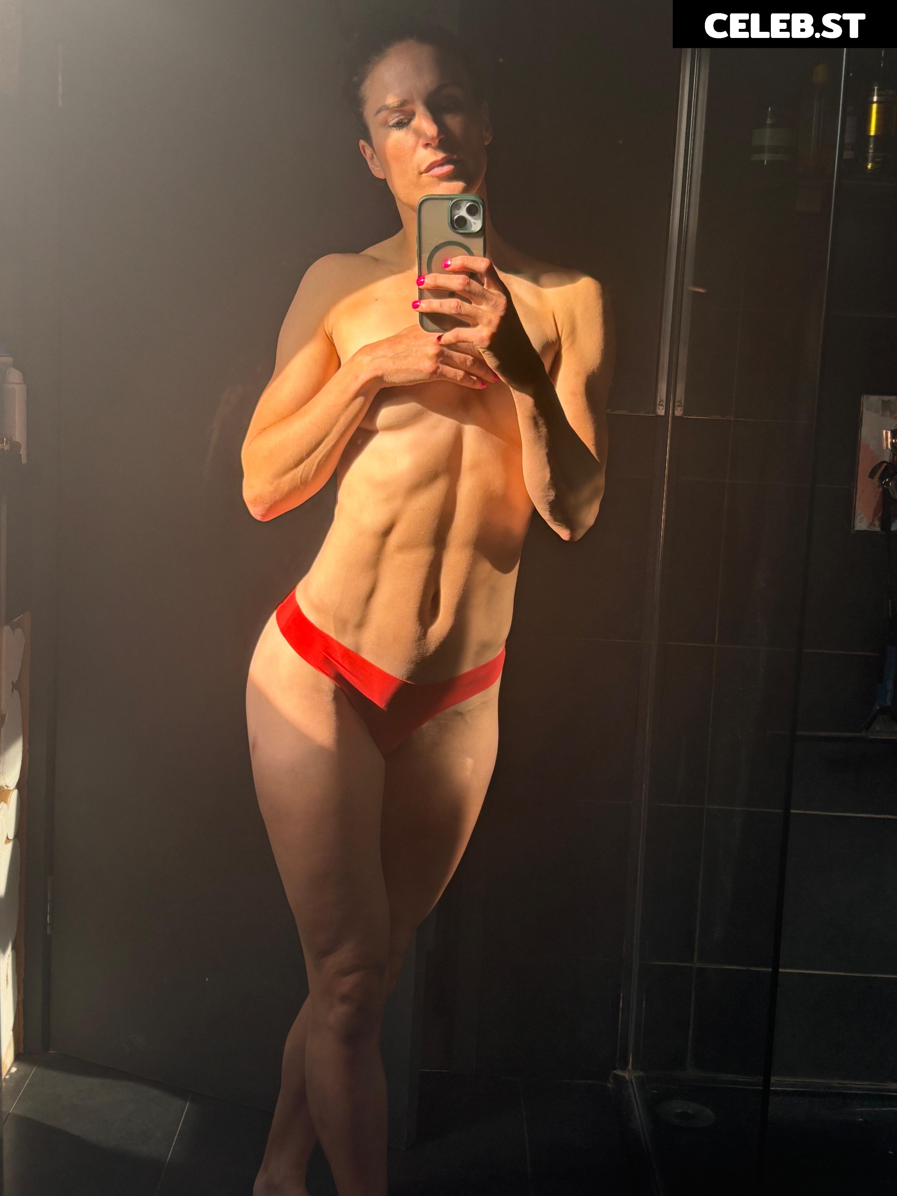 gymgirlalias | aliasroseof | Alias Rose Image 11913968