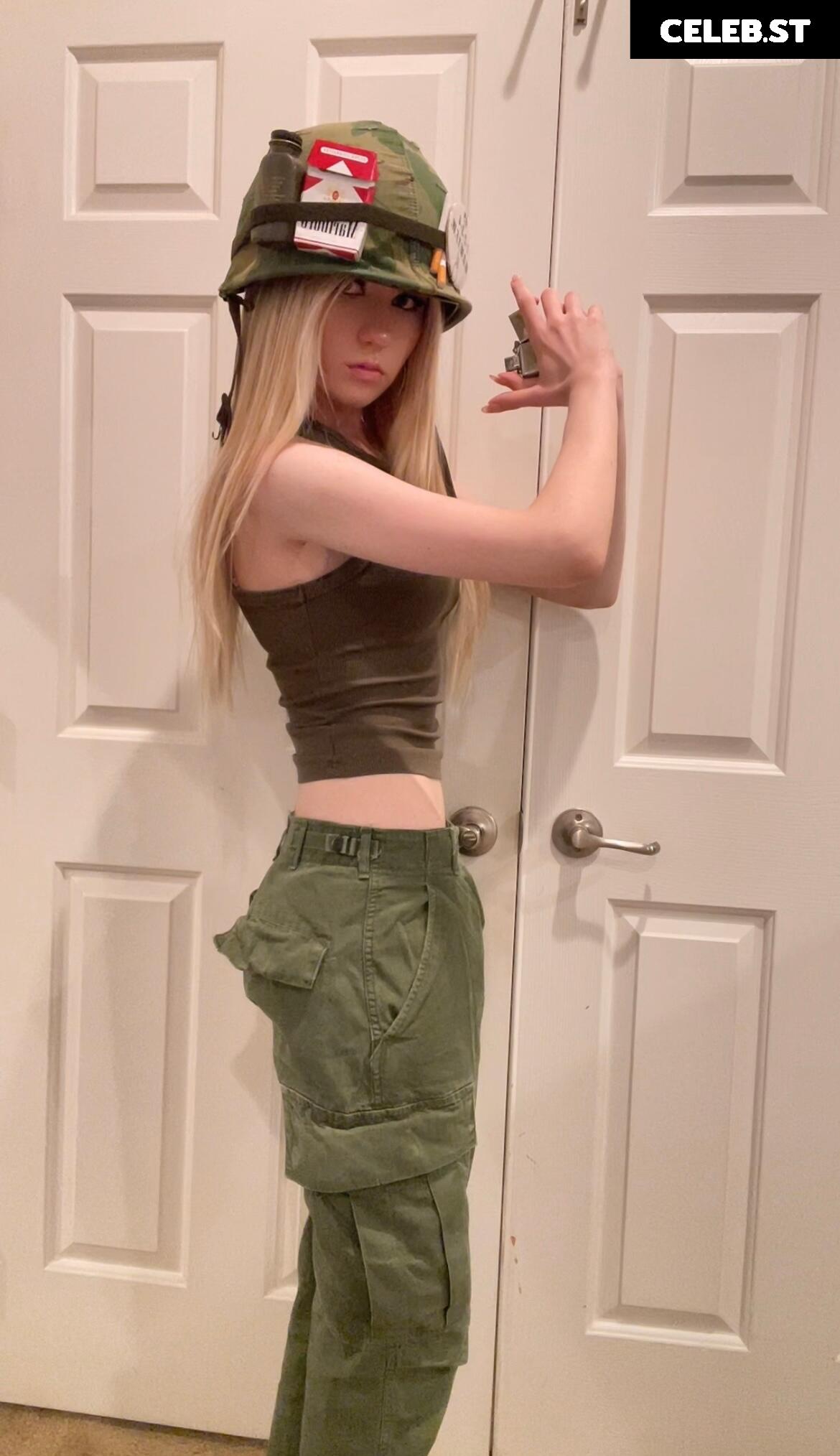 offizieramira Image 11928968