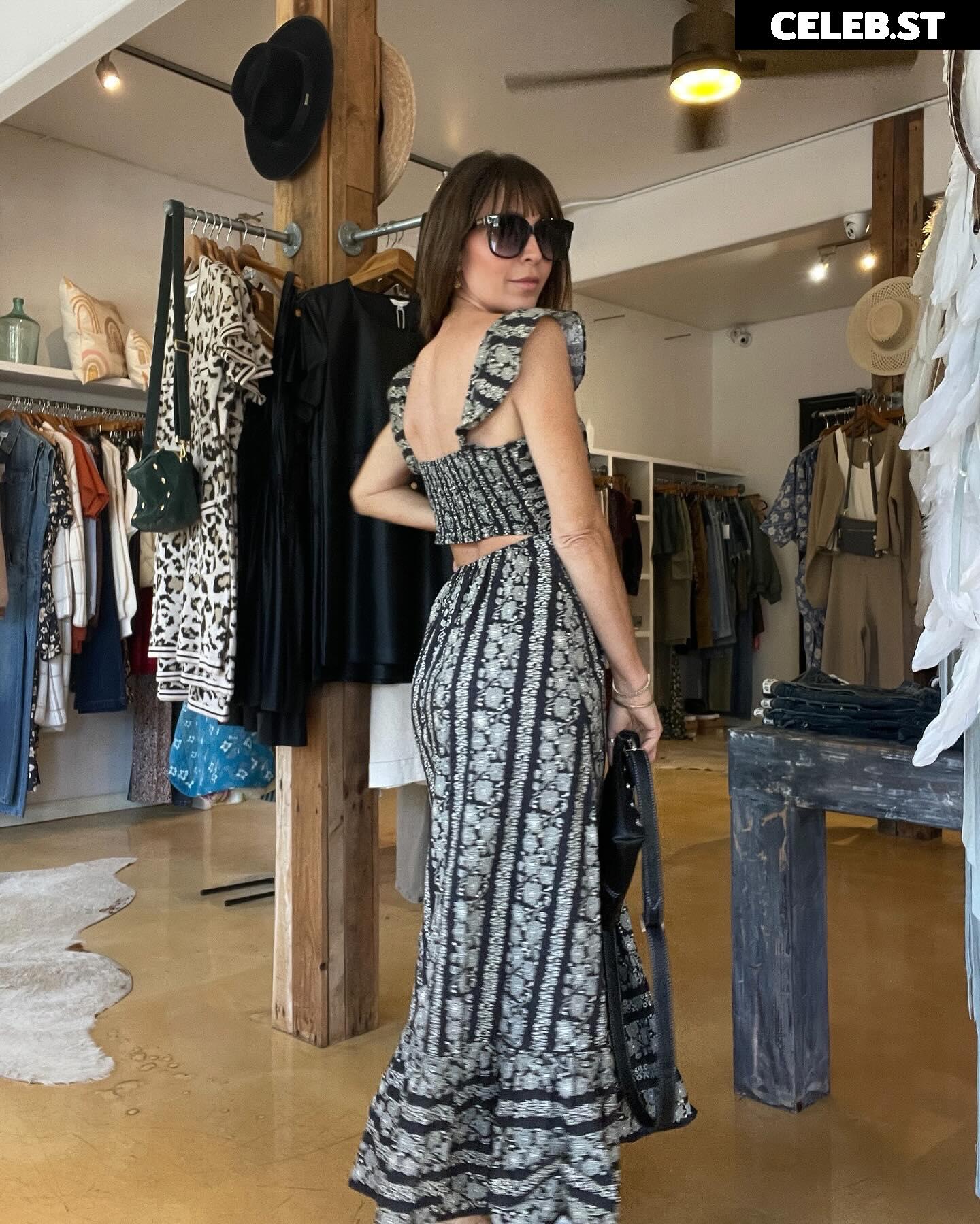 Carrie Gebb / Driftwood Maui Image 11928553