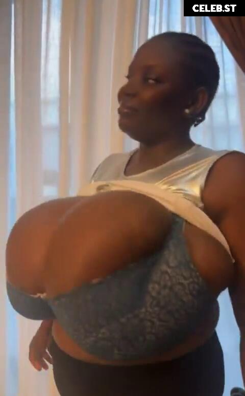 Busty Vivian: Biggest boobs in Africa ! Image 11928405