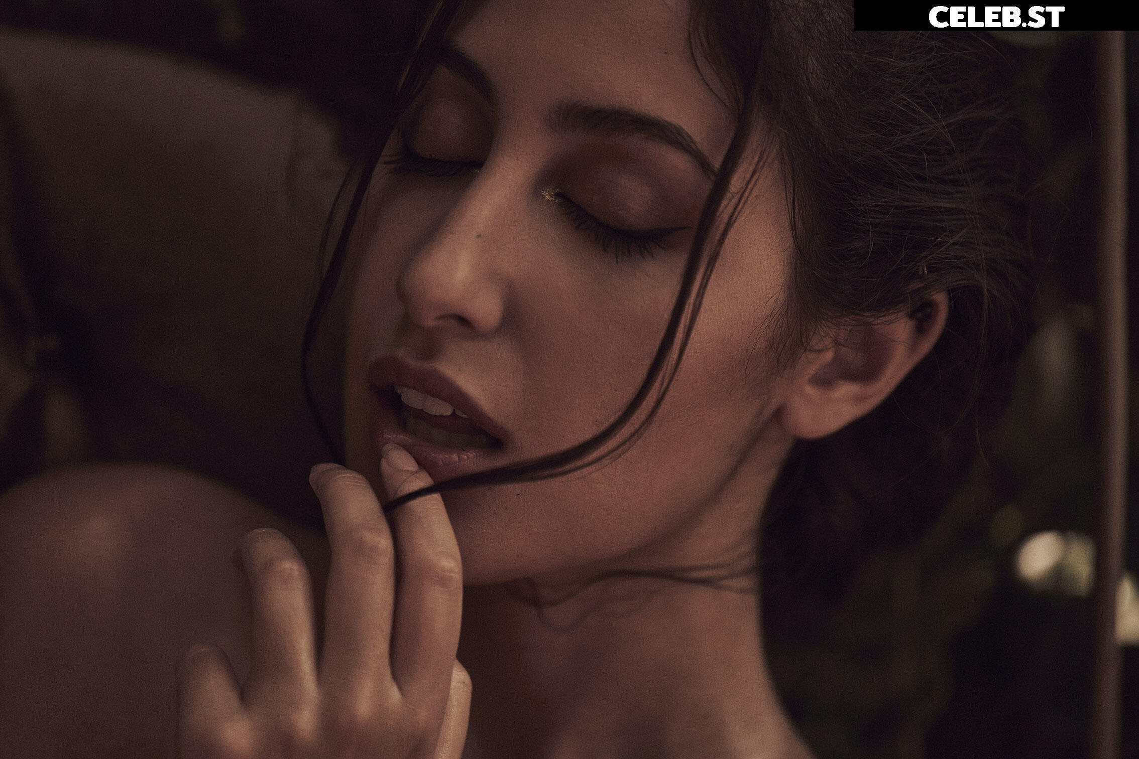 Ipek Ipekrules Image 11928709