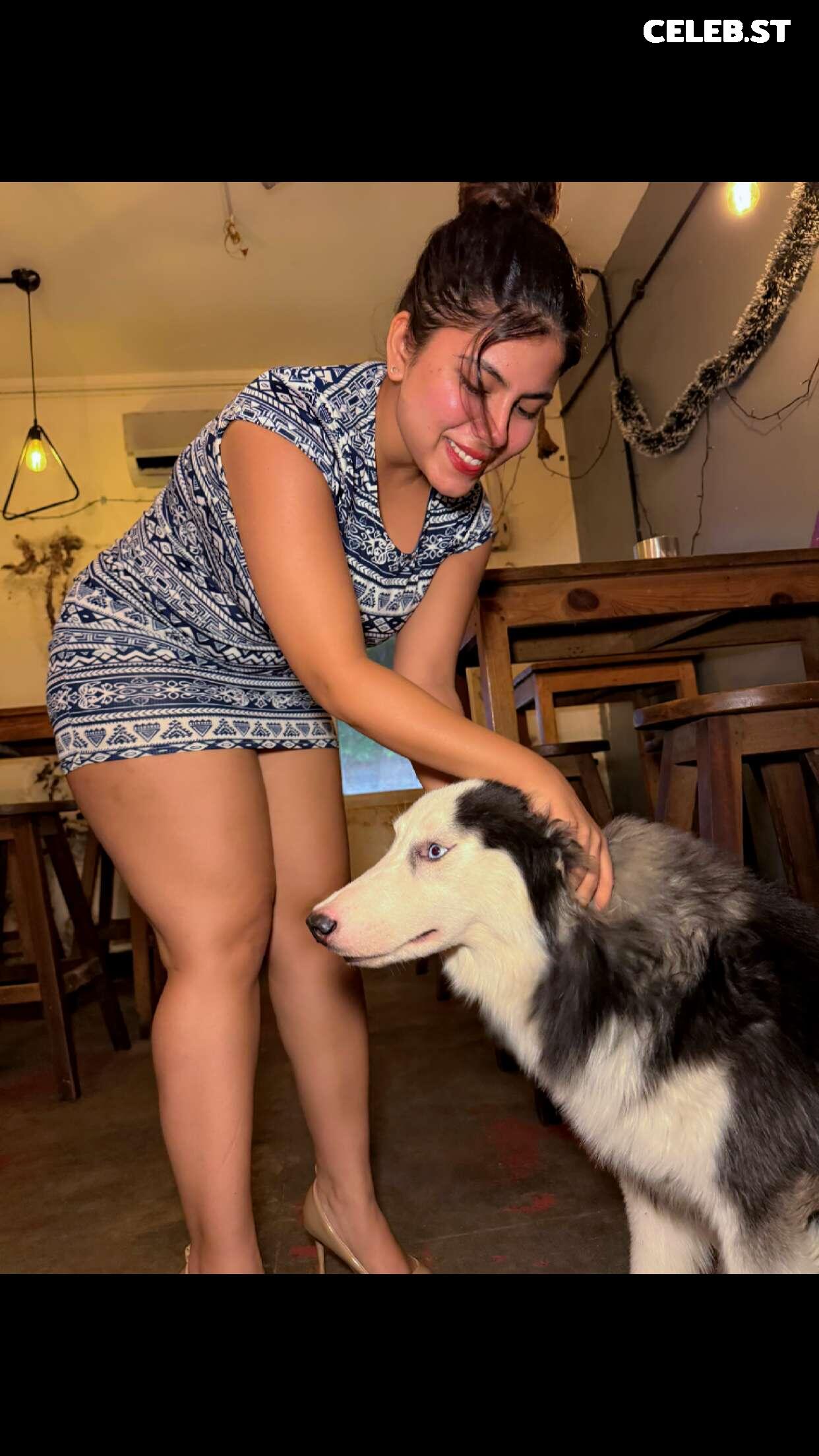 Suramya Pandiya | suramyapandiya Image 11925884