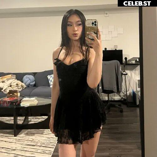 Theresa Nguyen / theresawinnn Image 11927485