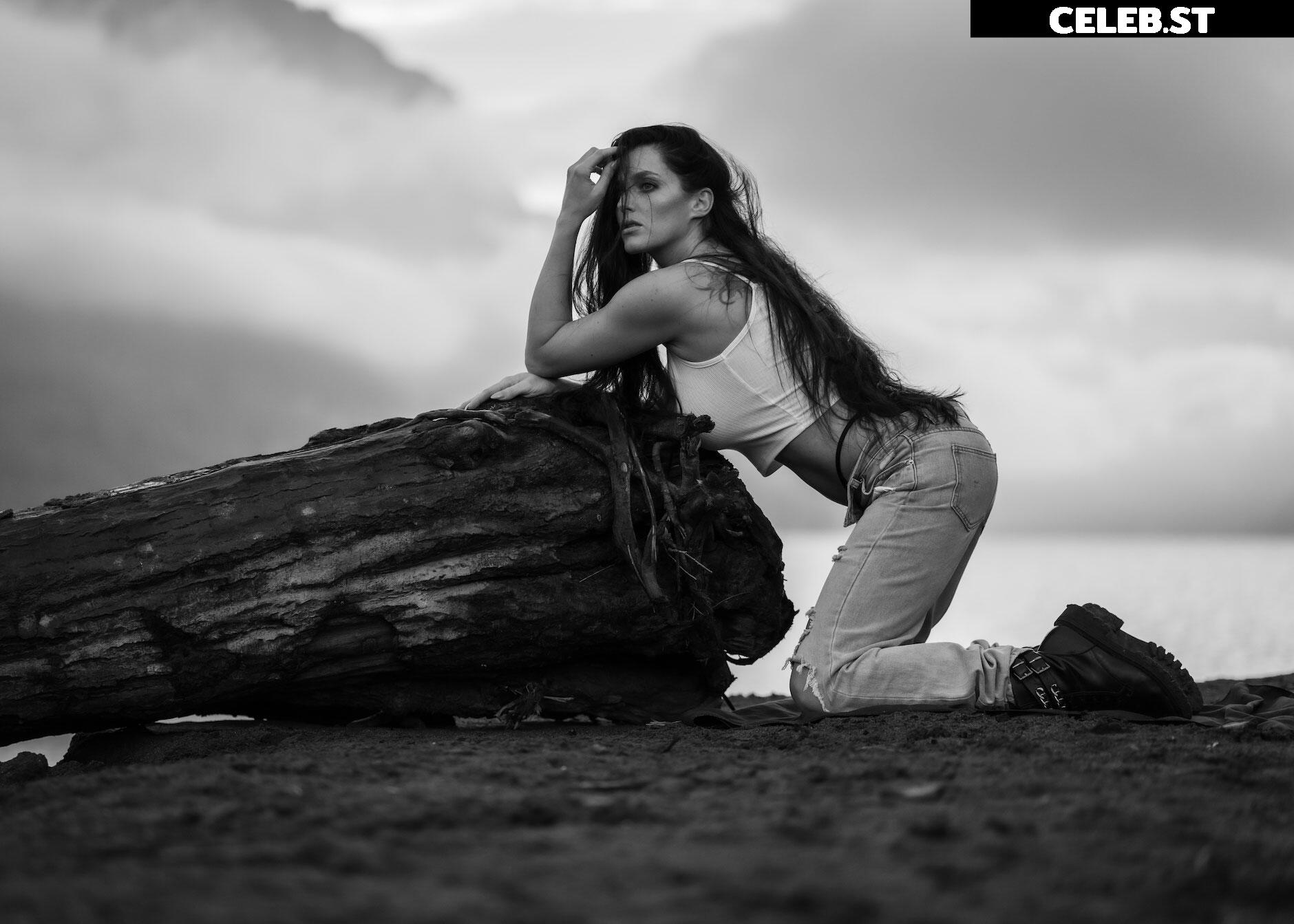 German Bombshell Tanja Image 11927093