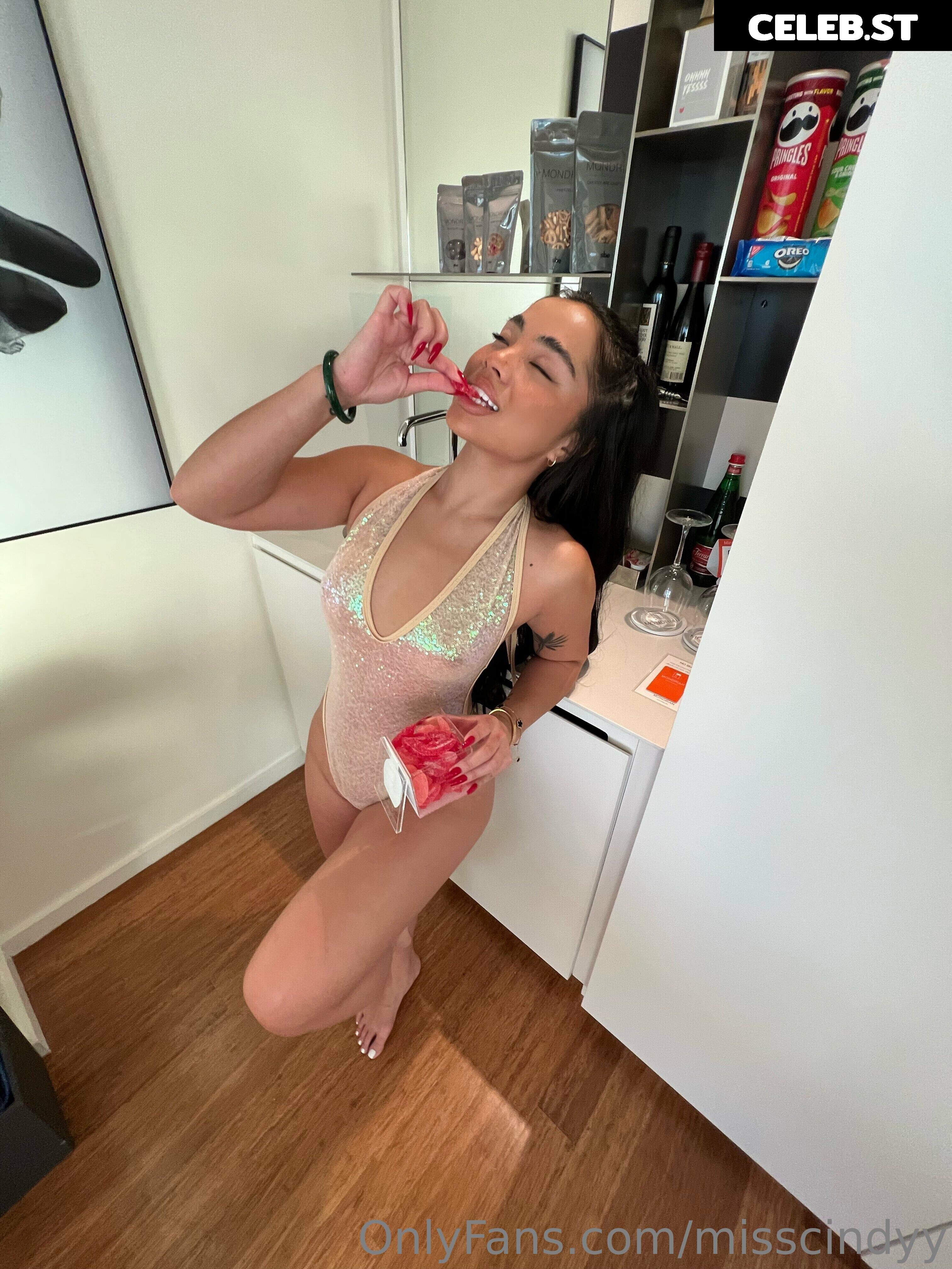 misscindyy / misscindytrann / Cindy Tran Image 11921254