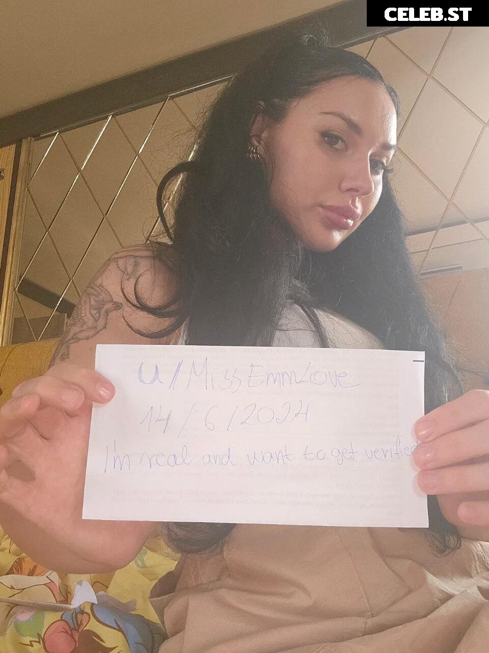 nellycatxox / MissEmmLove / Nelly Williams / amateur_jady22 / nj5nvf3gmnyvp2akbozgj4kzitelnmlz Image 11920690