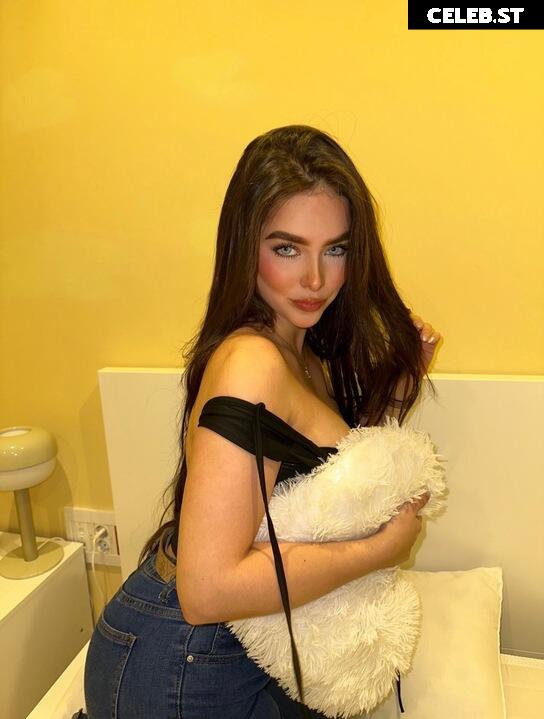 Sabrina Salvatierra Image 11929834