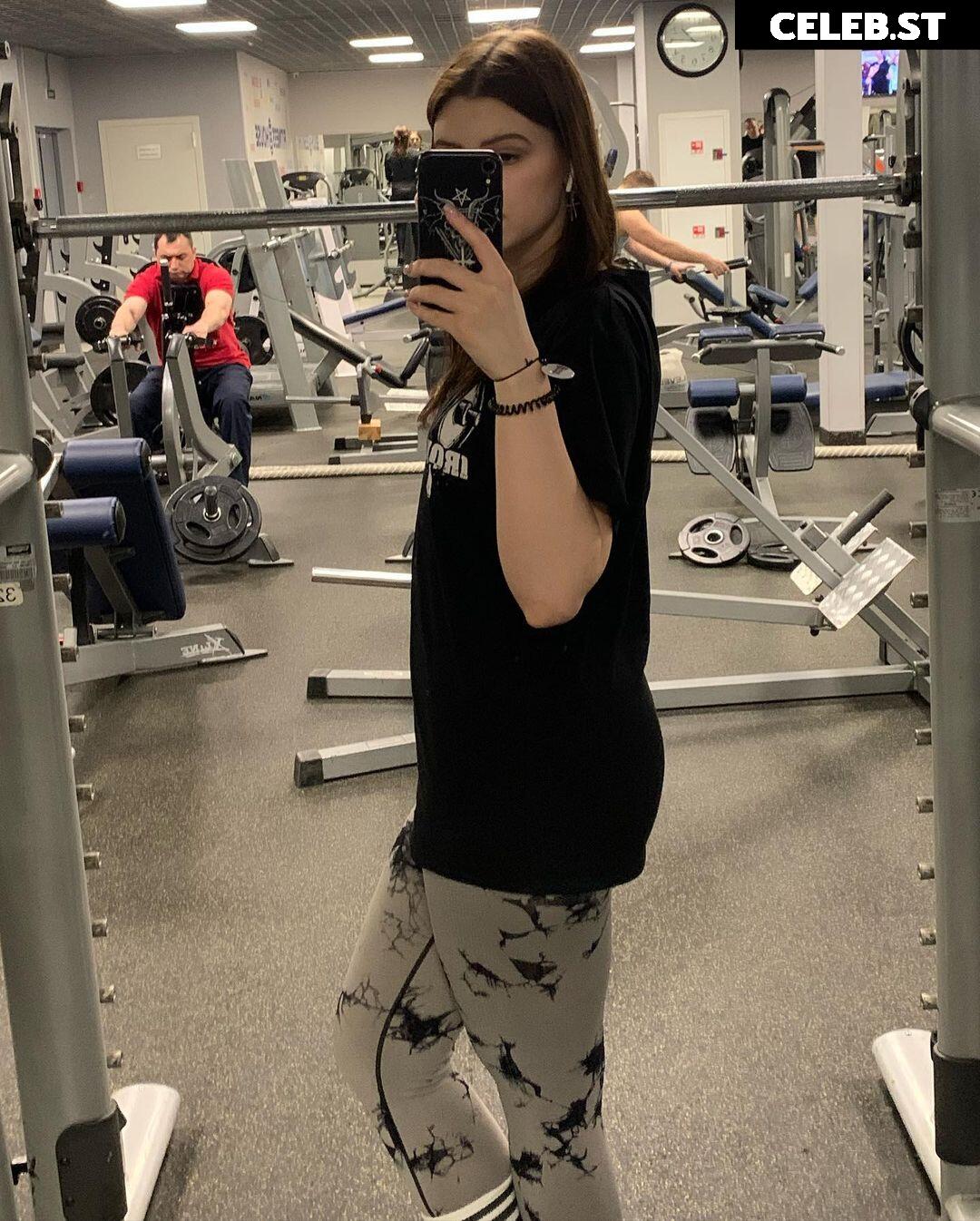 ell8ta Image 11935473