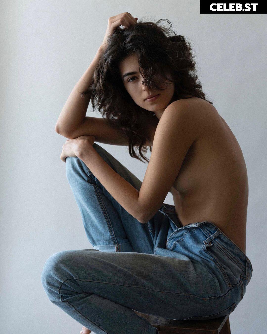 Yana Romanno Image 11935123