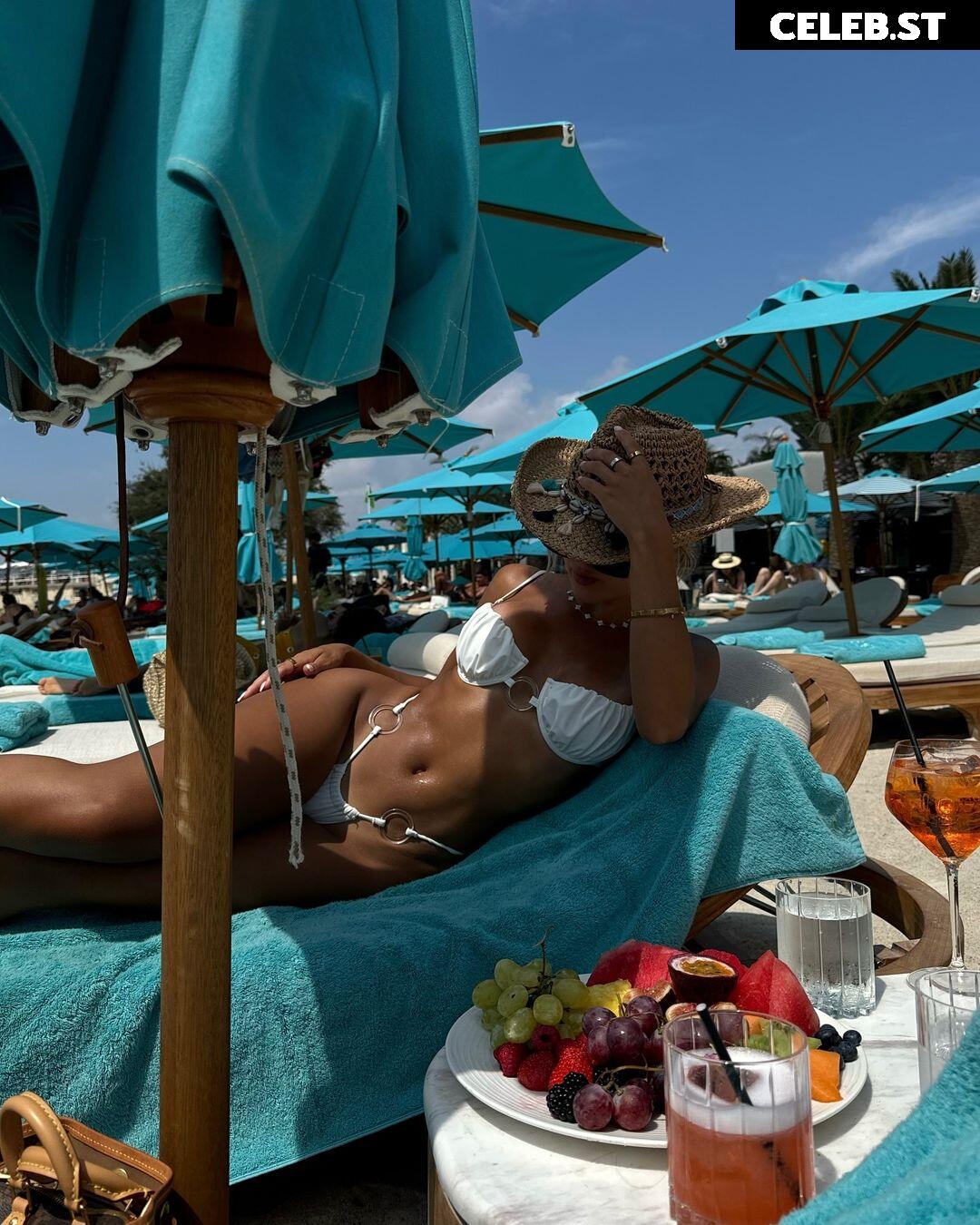 claudiaisabellaa Image 11935004