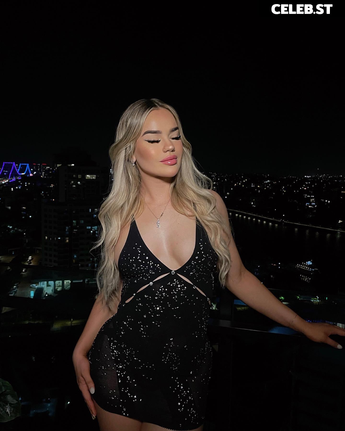 Skye Sutton / Skye.Rose / Skye Rose / skyesuttonx / aussiebarbie Image 11934891