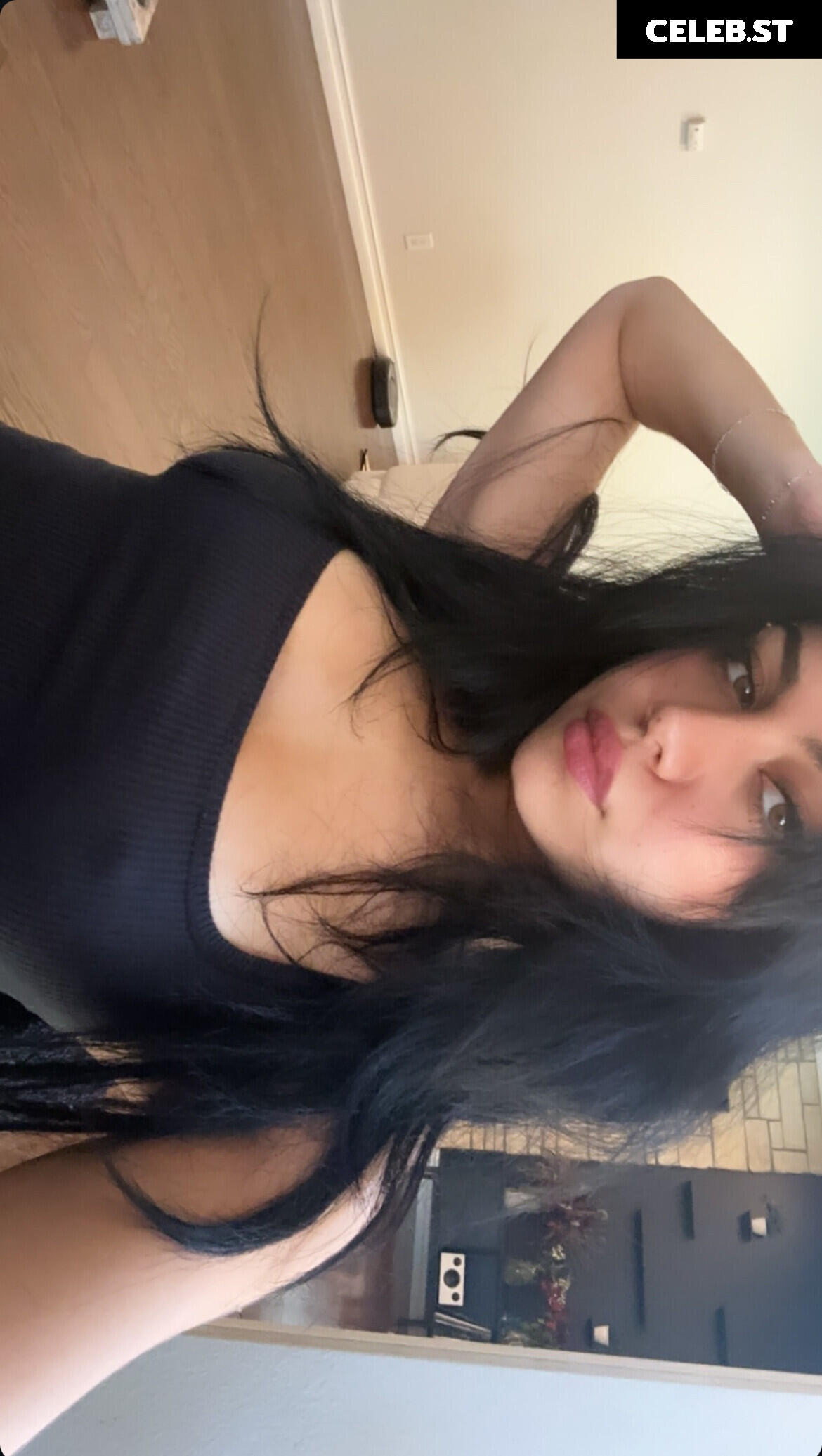 Tara yummy Image 11934873